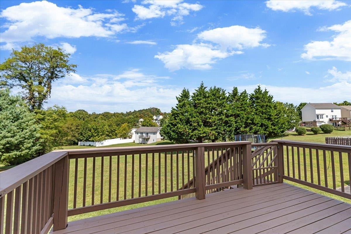 305 Sequoia Circle, Christiansburg, VA 24073