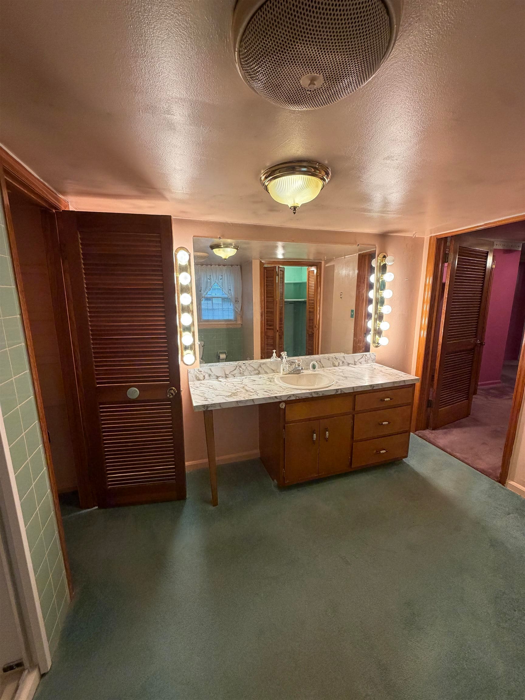 2481 Ellett Road, Christiansburg, VA 24073