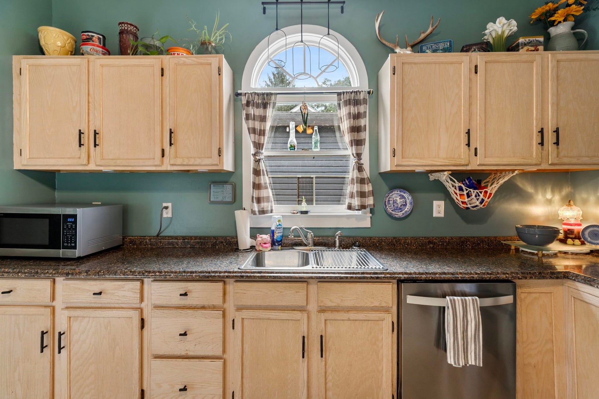 930 Harless Street, Christiansburg, VA 24073
