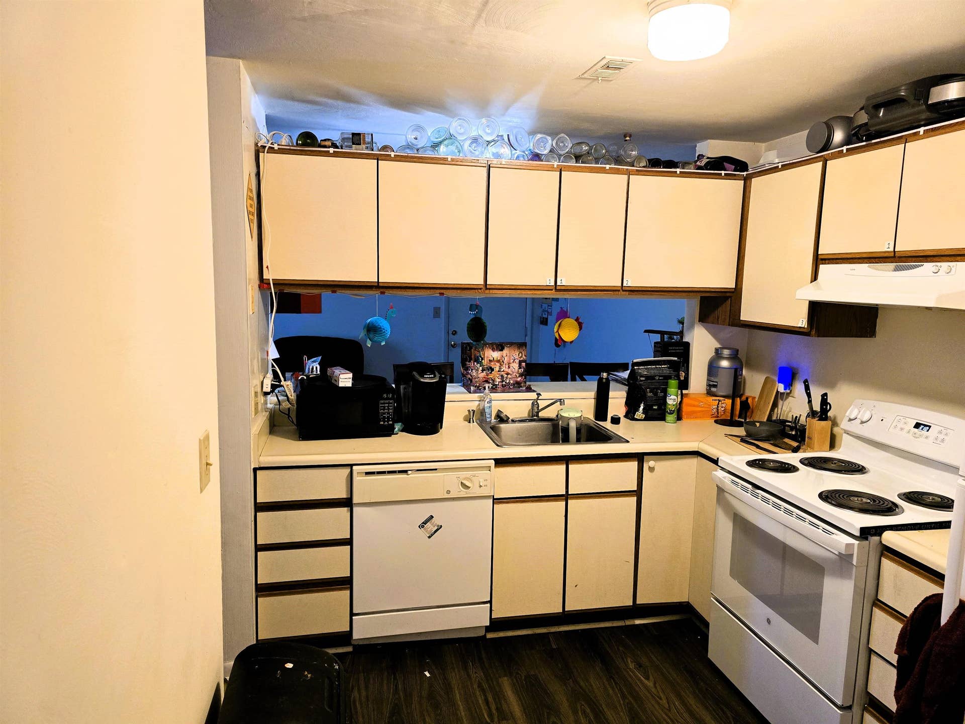 1210 UNIVERSITY Terrace, Blacksburg, VA 24060