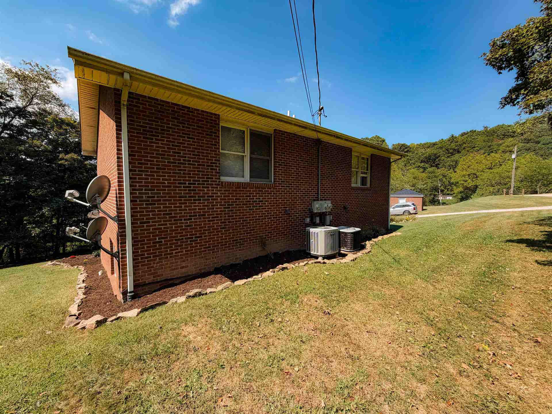 3520 Mount Zion Road, Blacksburg, VA 24060