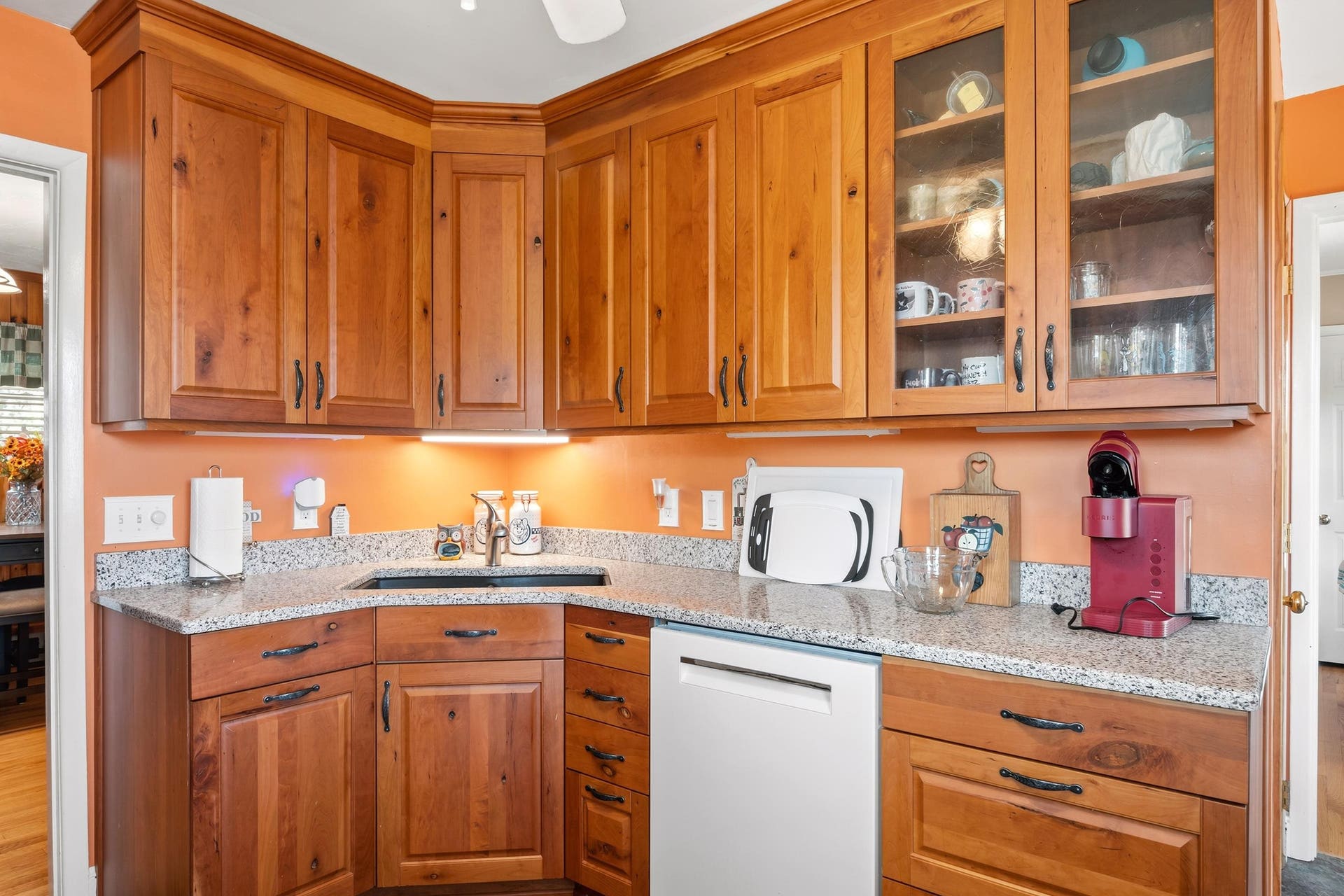 106 ROSELAND Drive, Christiansburg, VA 24073