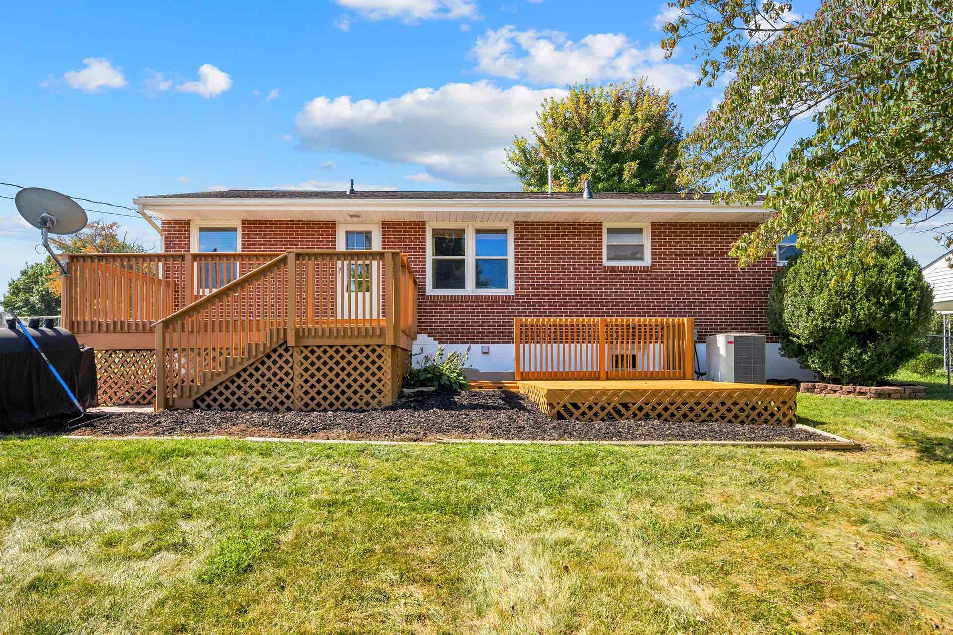 106 ROSELAND Drive, Christiansburg, VA 24073