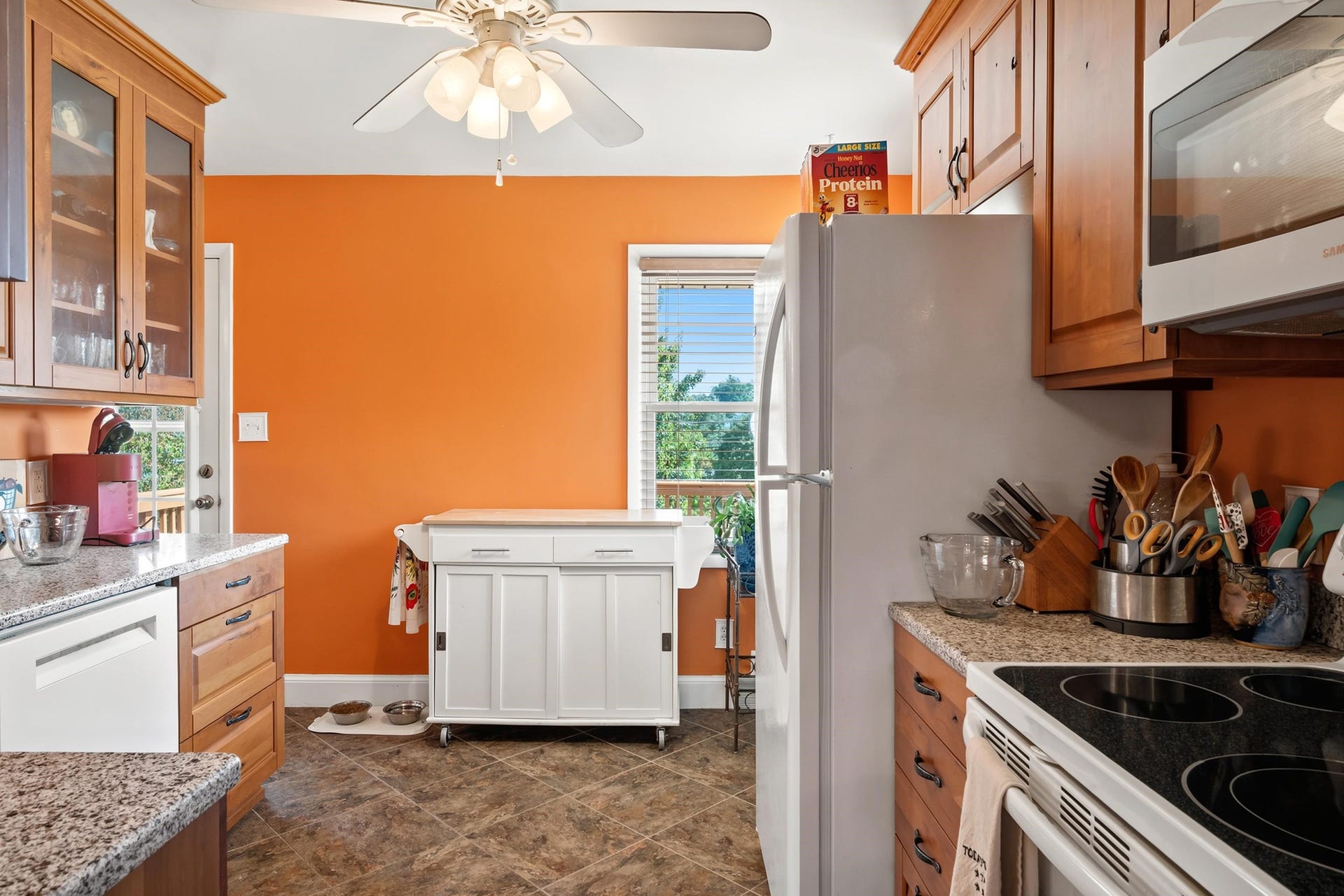 106 ROSELAND Drive, Christiansburg, VA 24073