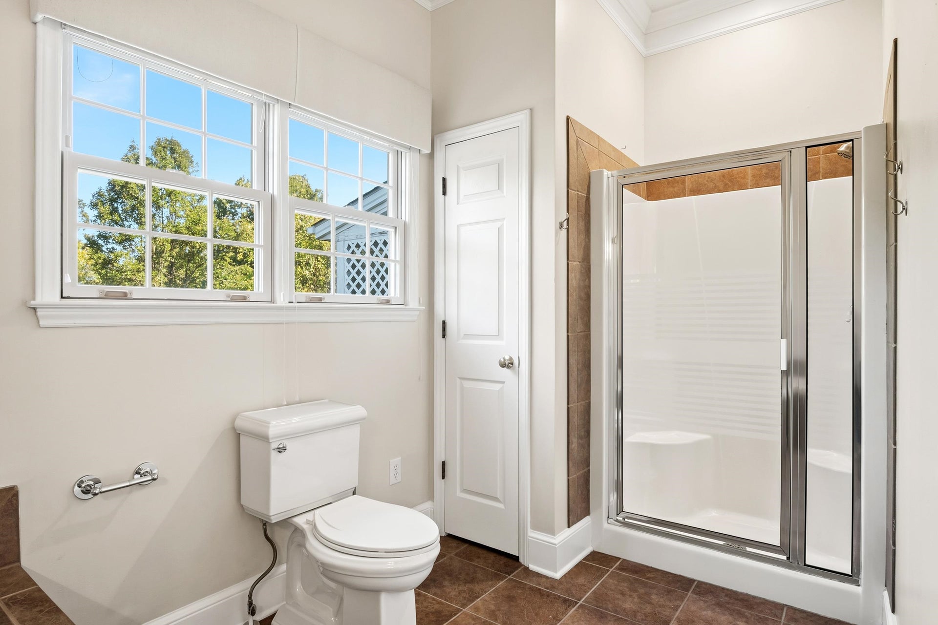 402 PLEASANT VIEW Circle, Blacksburg, VA 24060