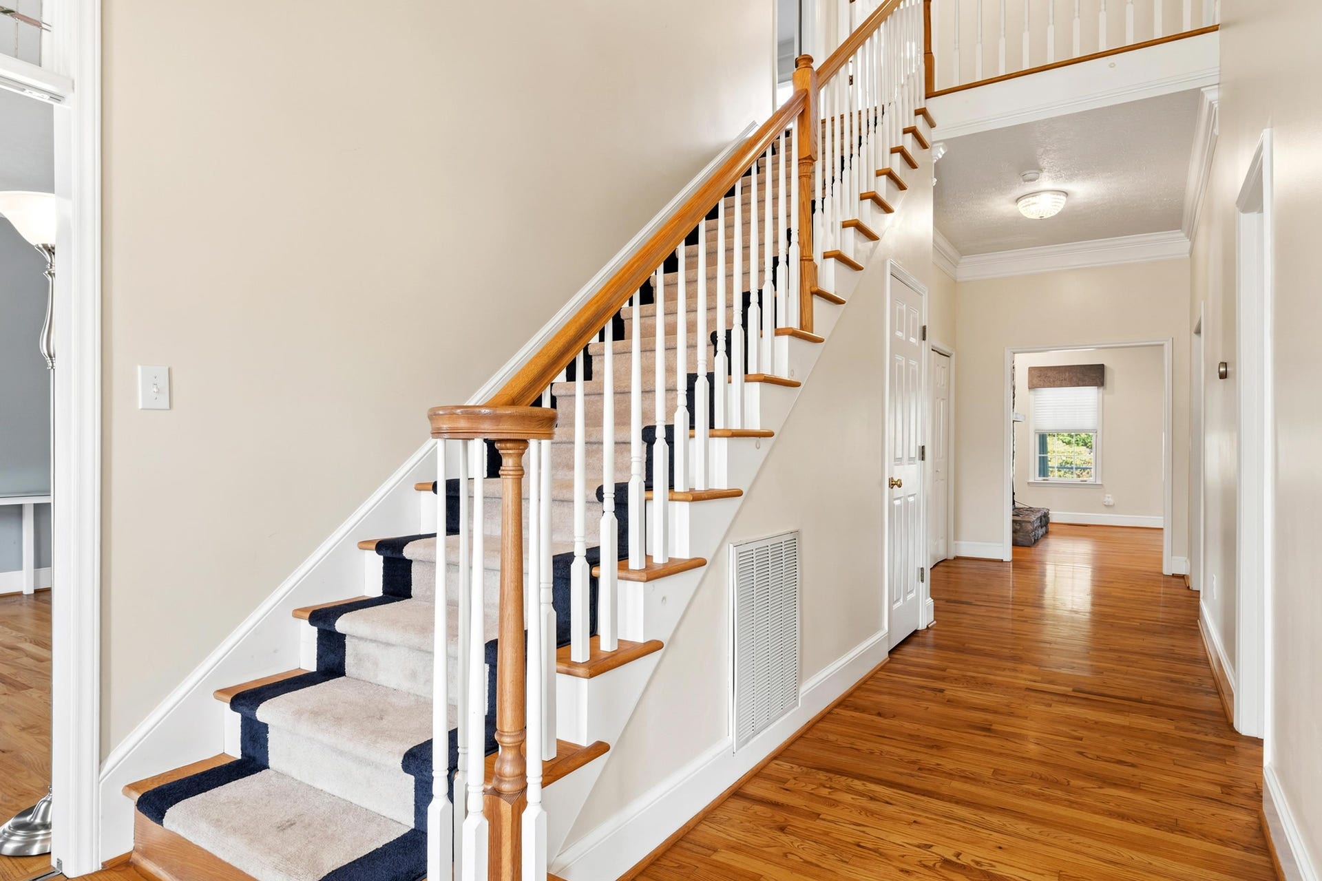 402 PLEASANT VIEW Circle, Blacksburg, VA 24060