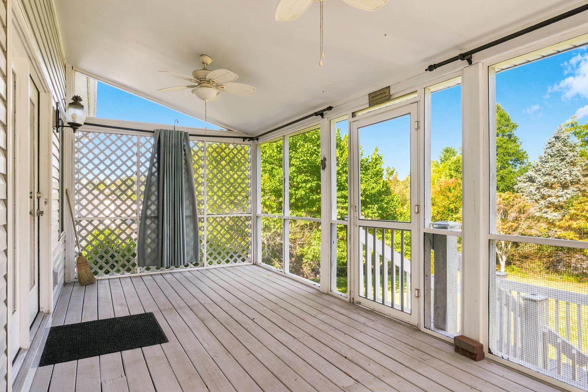 402 PLEASANT VIEW Circle, Blacksburg, VA 24060