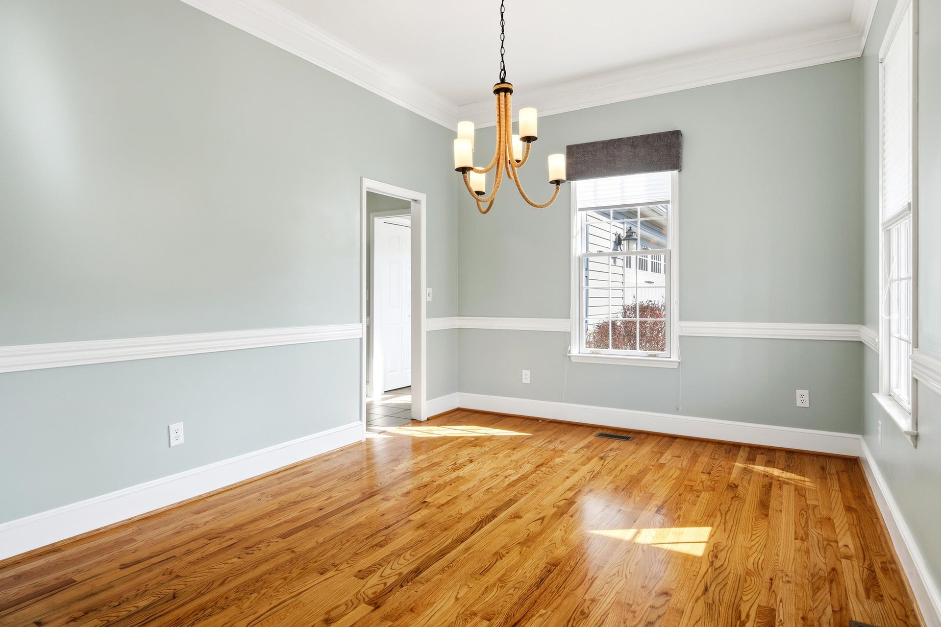 402 PLEASANT VIEW Circle, Blacksburg, VA 24060