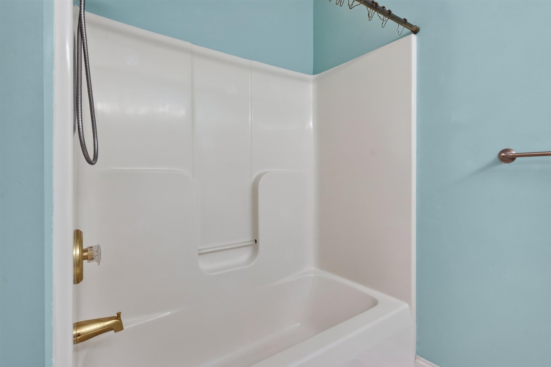 535 Gold Leaf Drive, Christiansburg, VA 24073