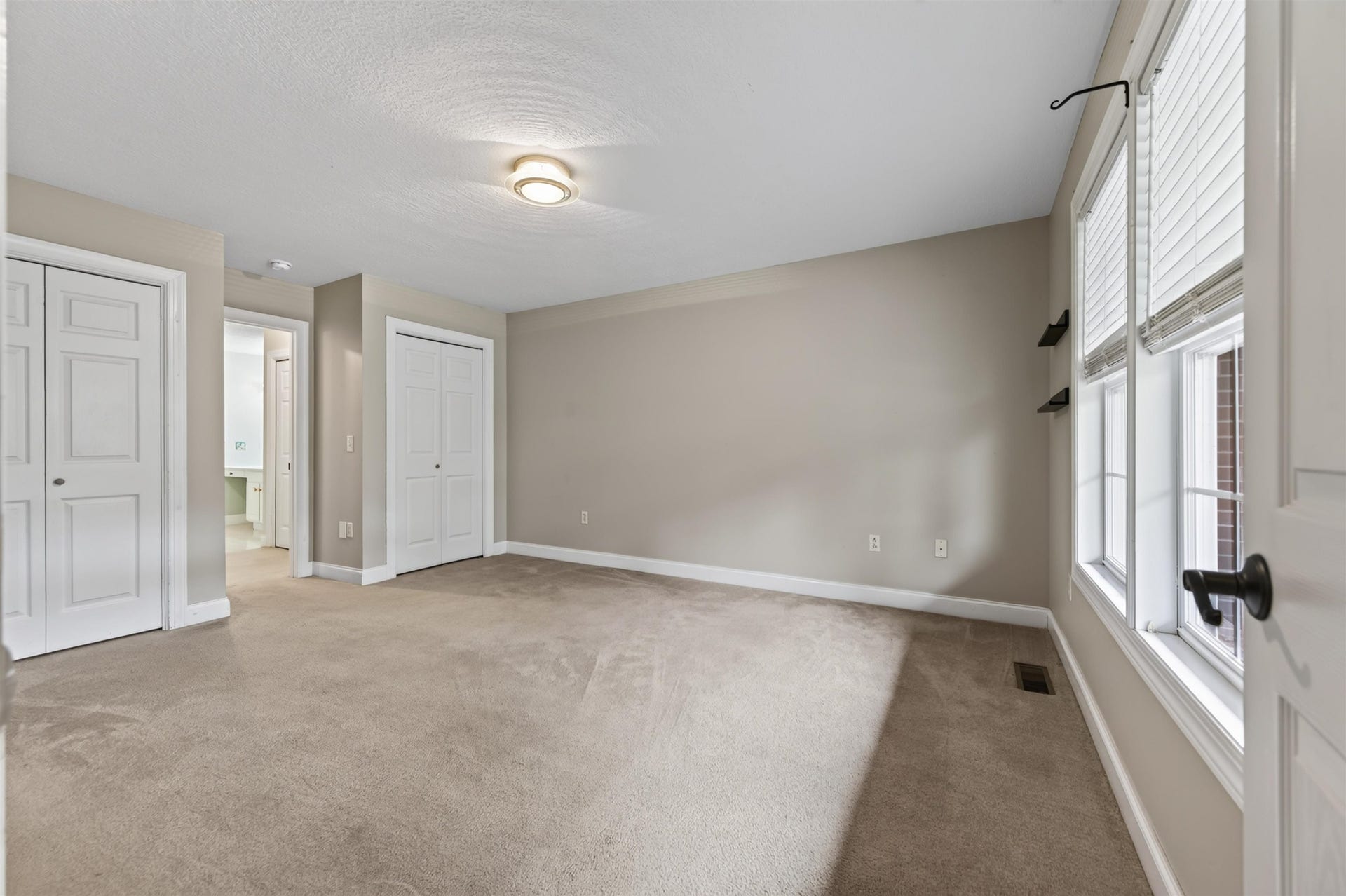 535 Gold Leaf Drive, Christiansburg, VA 24073