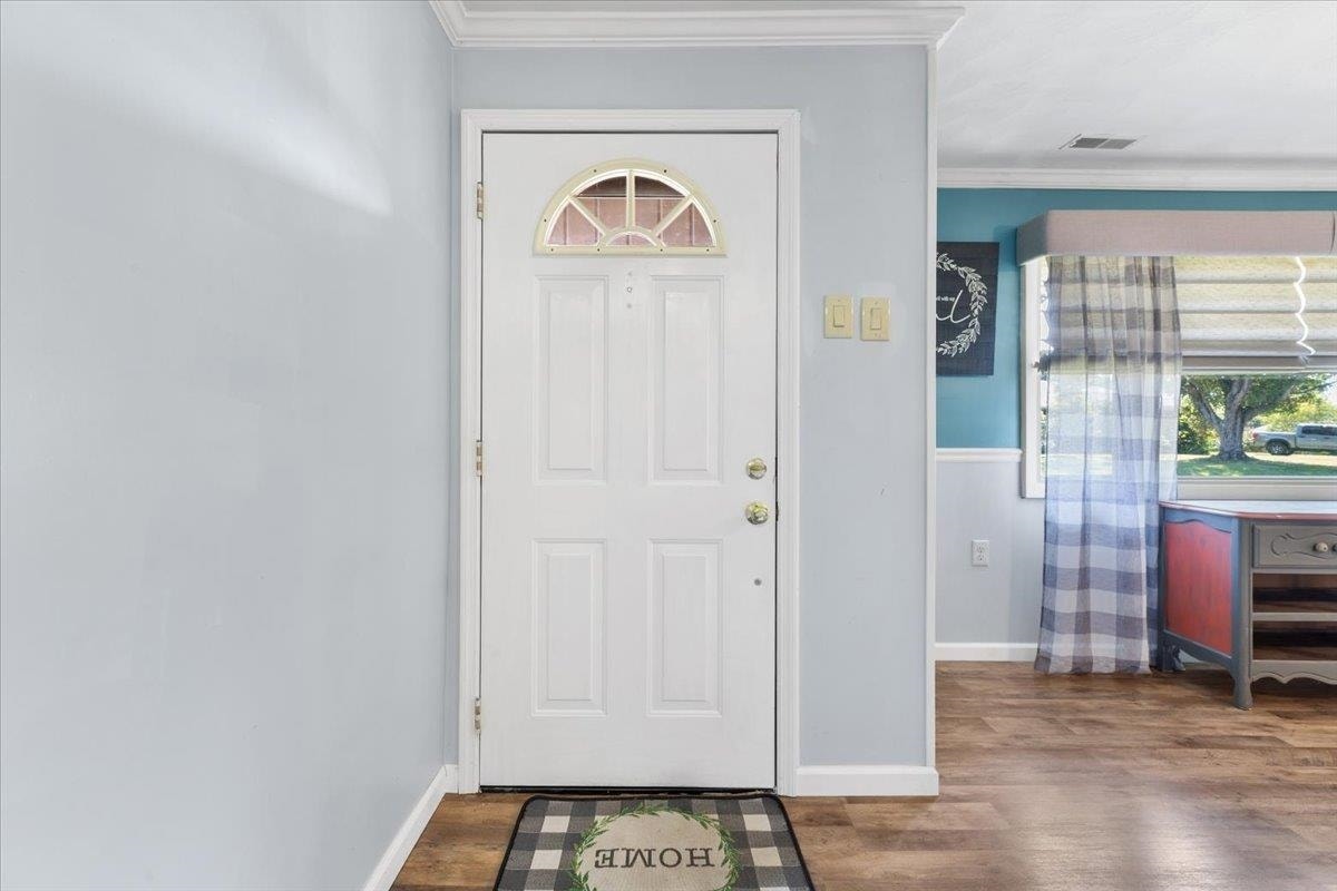 103 Sunset Street, Narrows, VA 24124