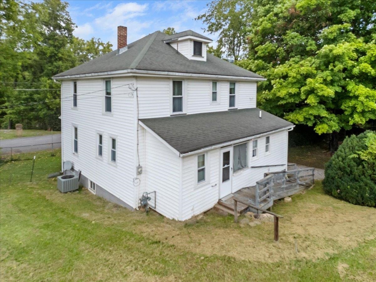 804 Wolf Street, Narrows, VA 24124