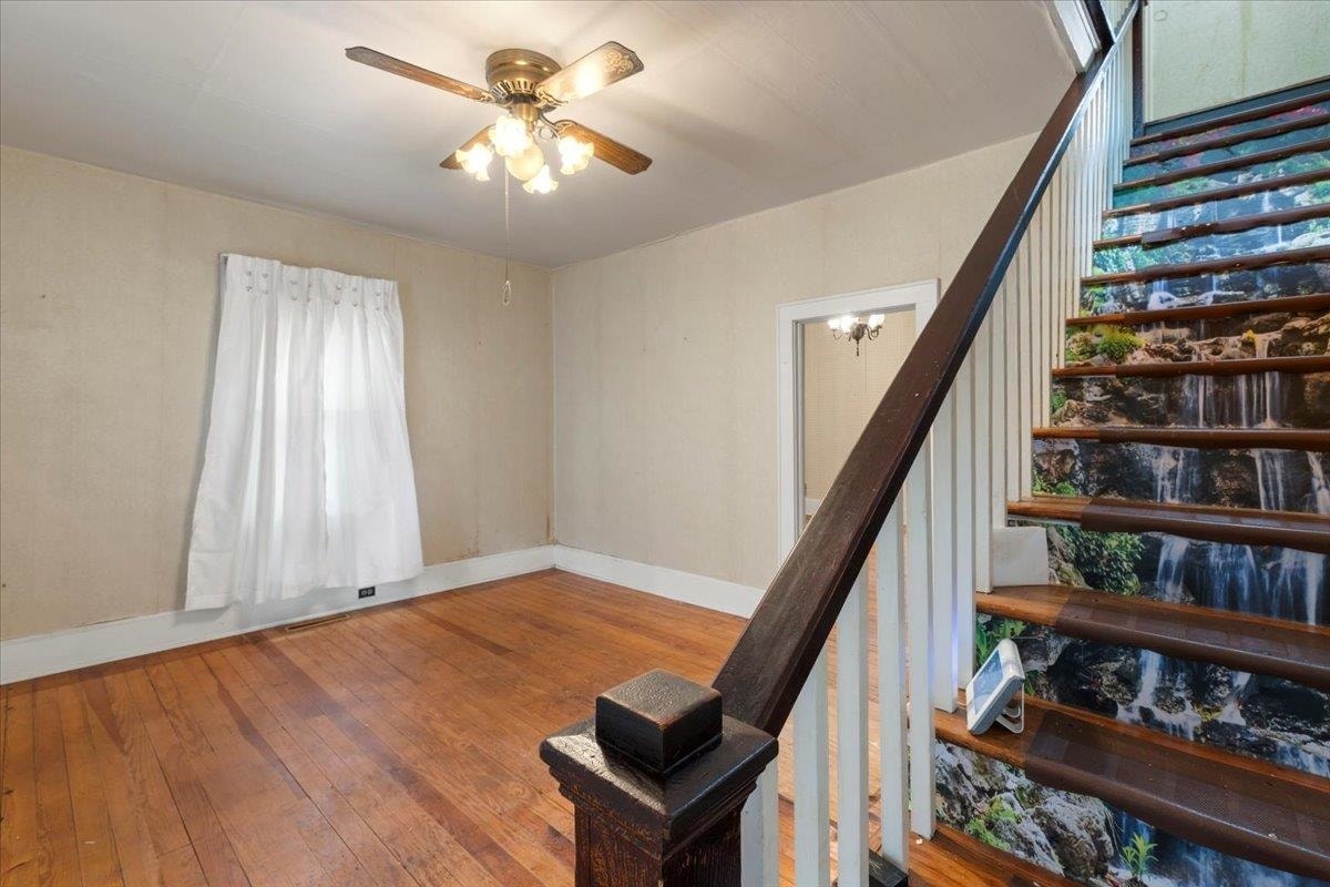804 Wolf Street, Narrows, VA 24124