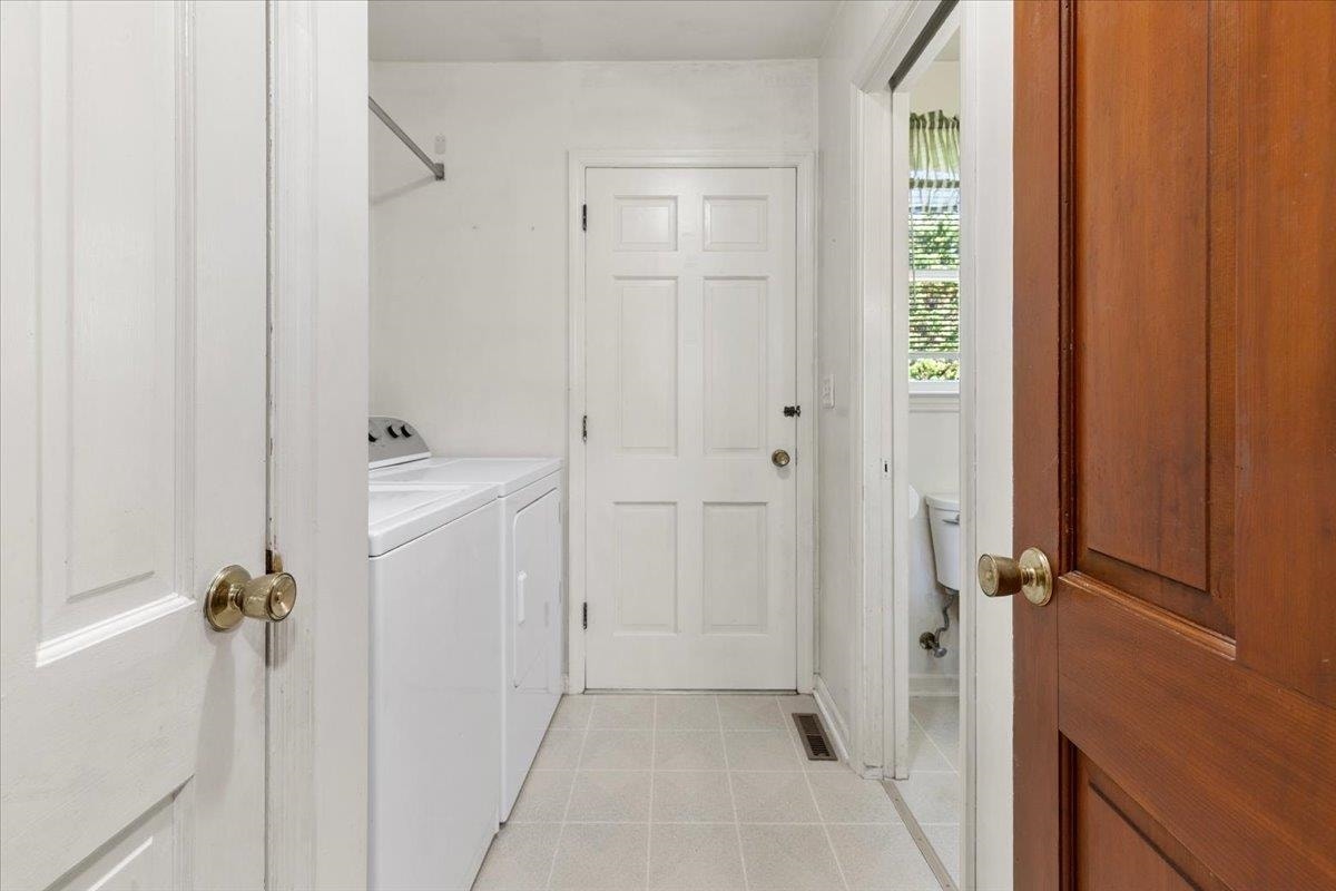 410 Lawndale Drive, Pearisburg, VA 24134