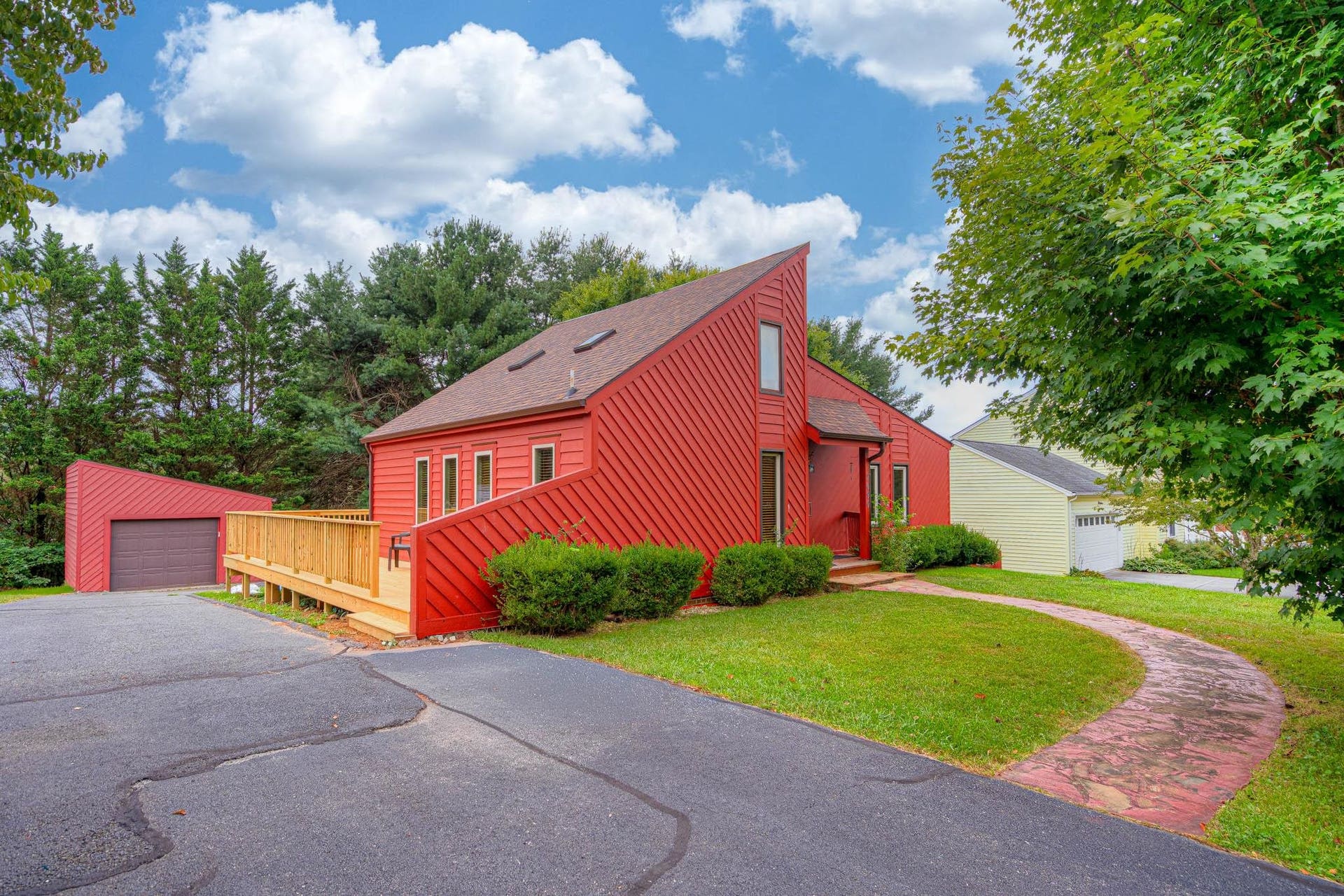 2690 Old Fort Road, Blacksburg, VA 24060
