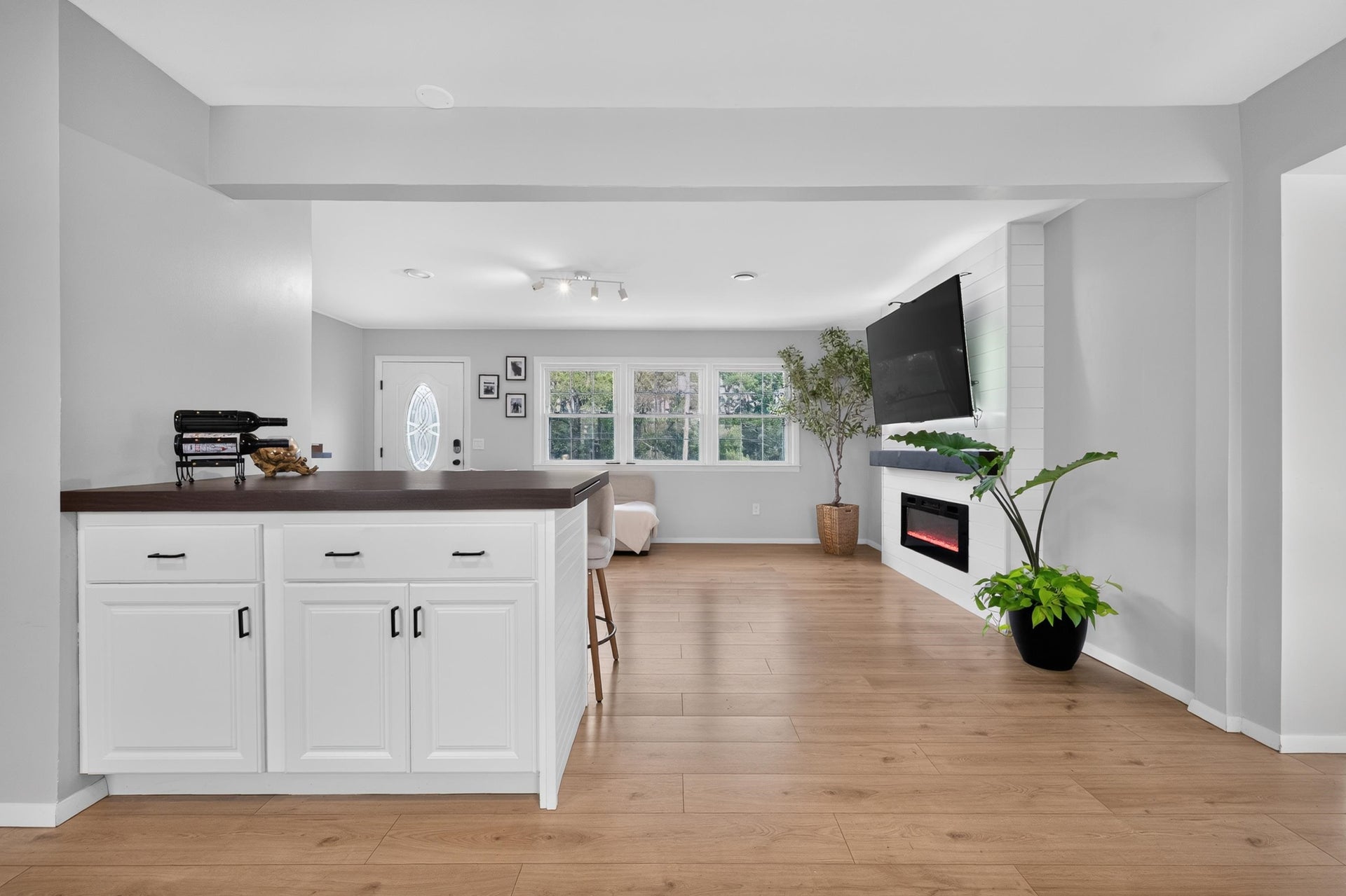 6638 Riverview Drive, Fairlawn, VA 24141