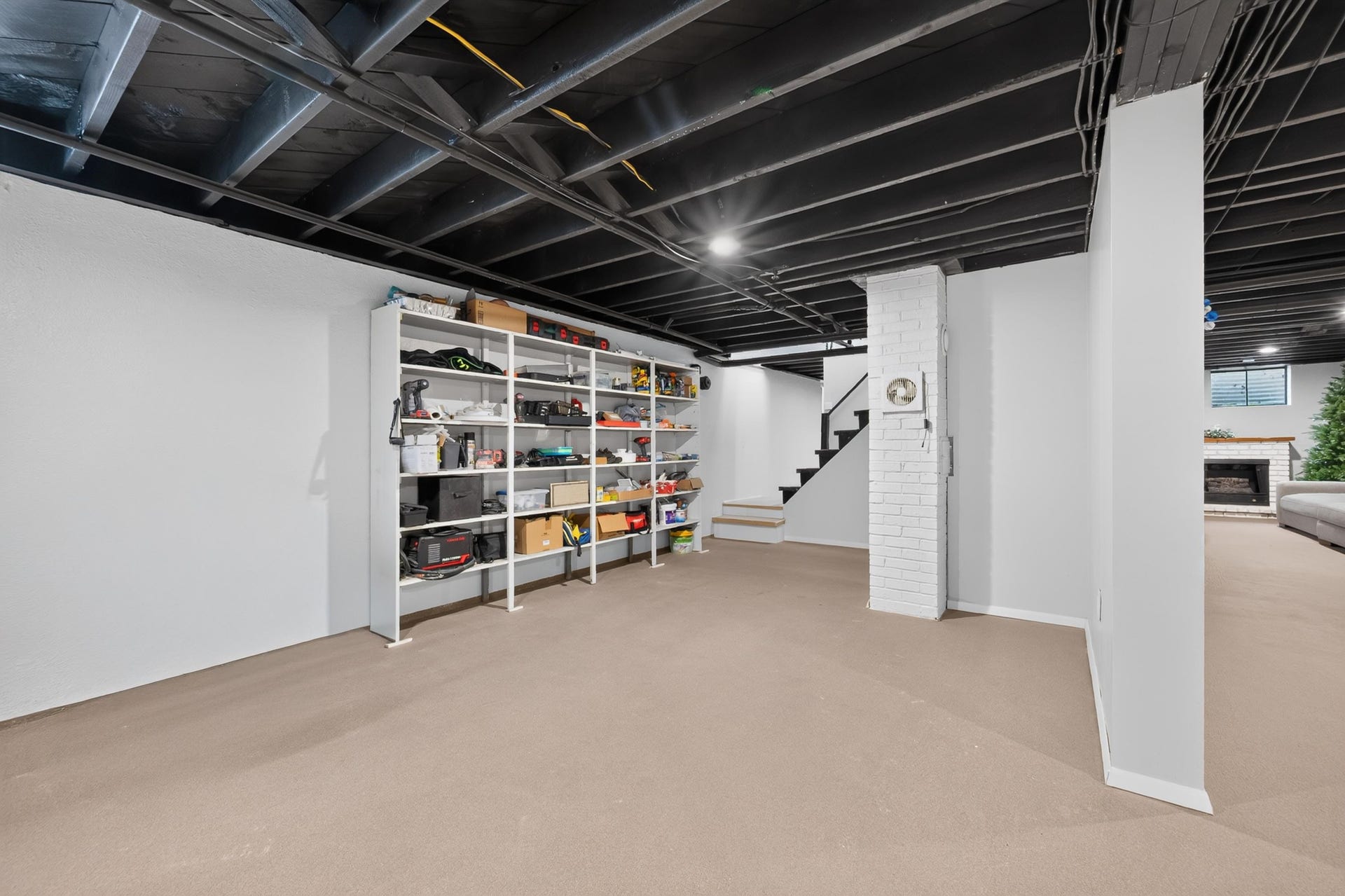 6638 Riverview Drive, Fairlawn, VA 24141