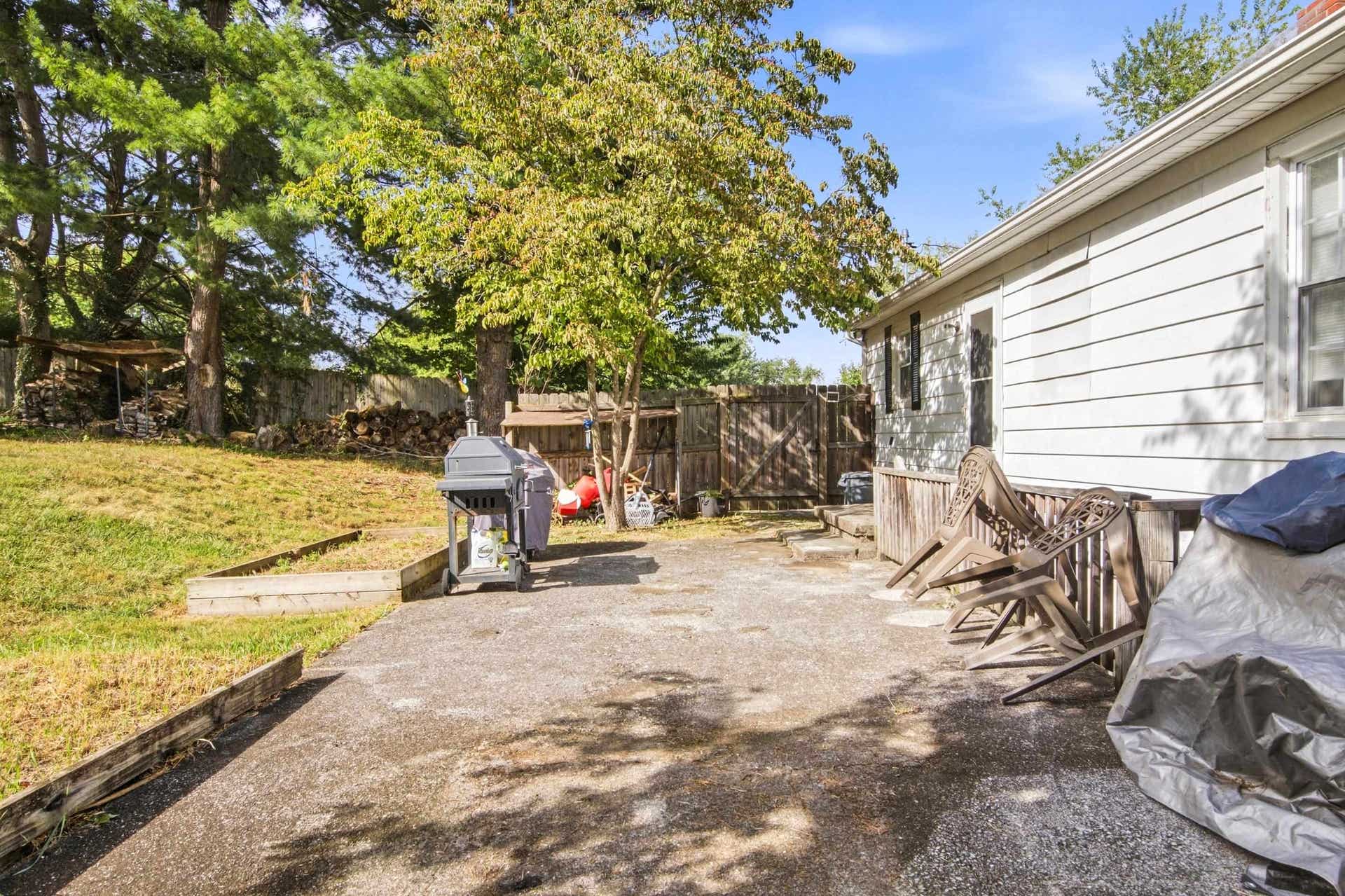270 HAYMAKER Street, Christiansburg, VA 24073
