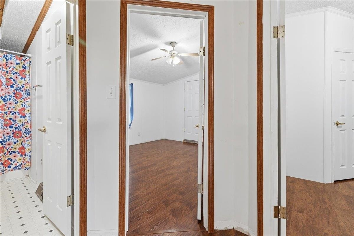 5308 THORNSPRING Road, Pulaski, VA 24301
