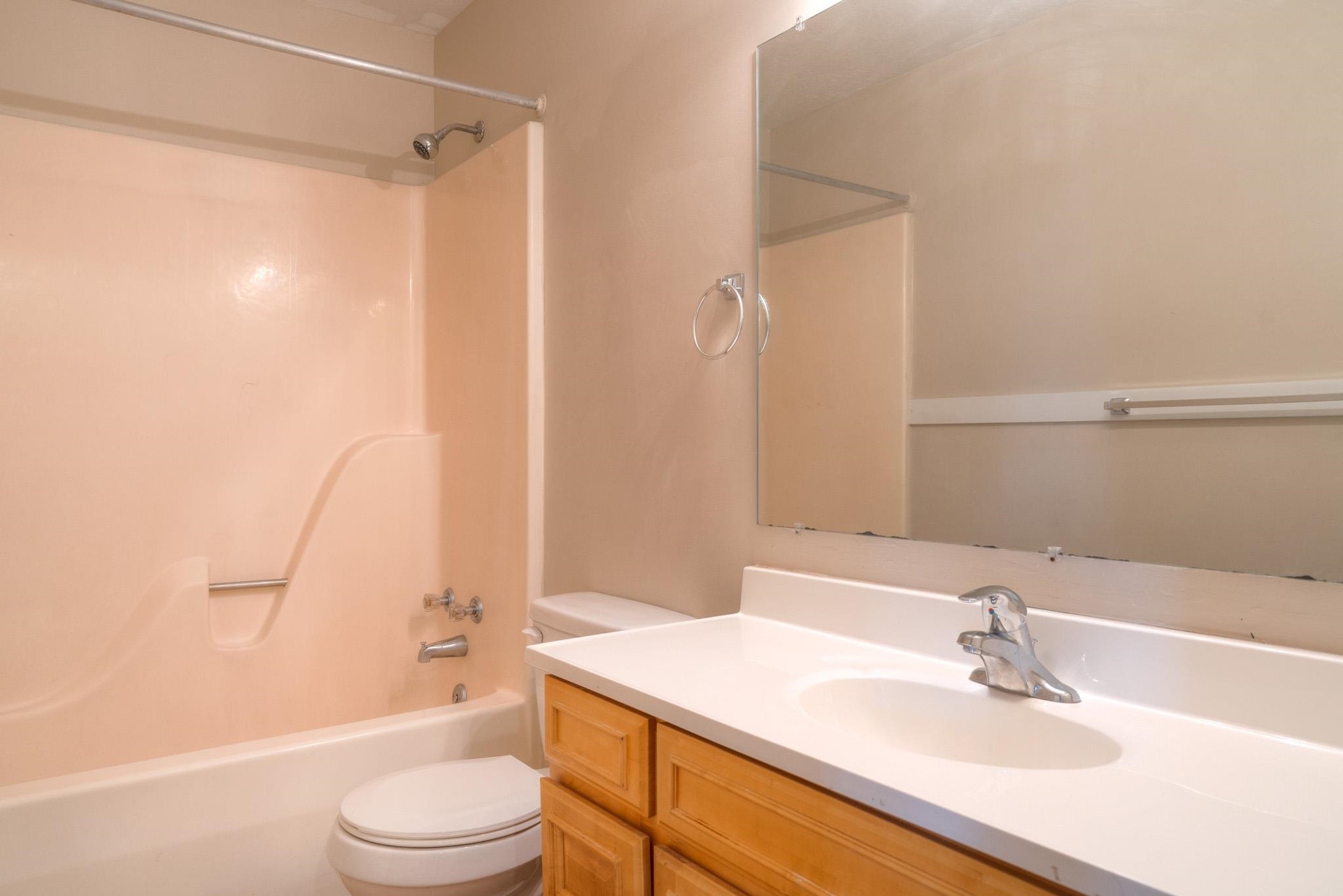 524 Calhoun Street, Radford, VA 24141