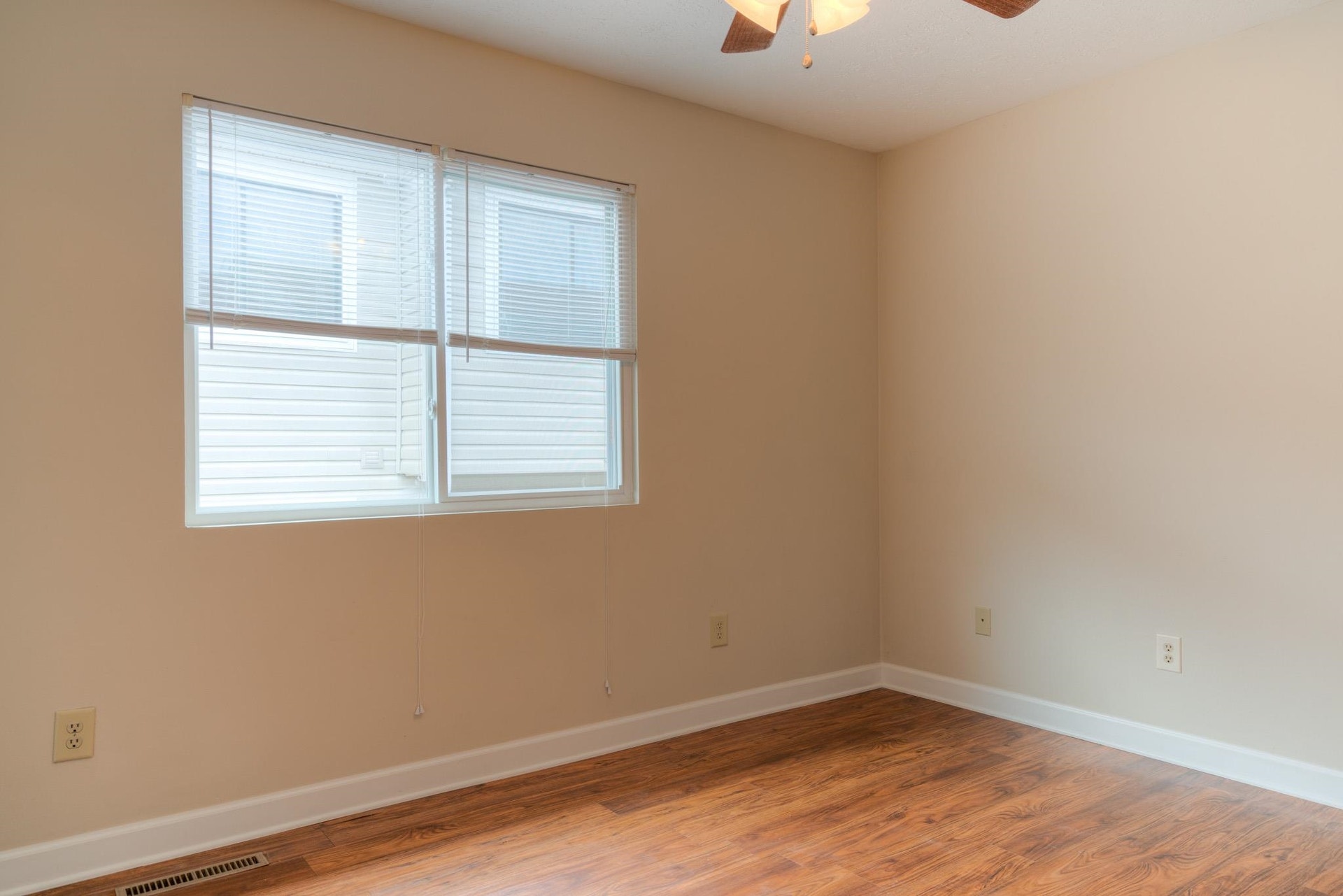 524 Calhoun Street, Radford, VA 24141