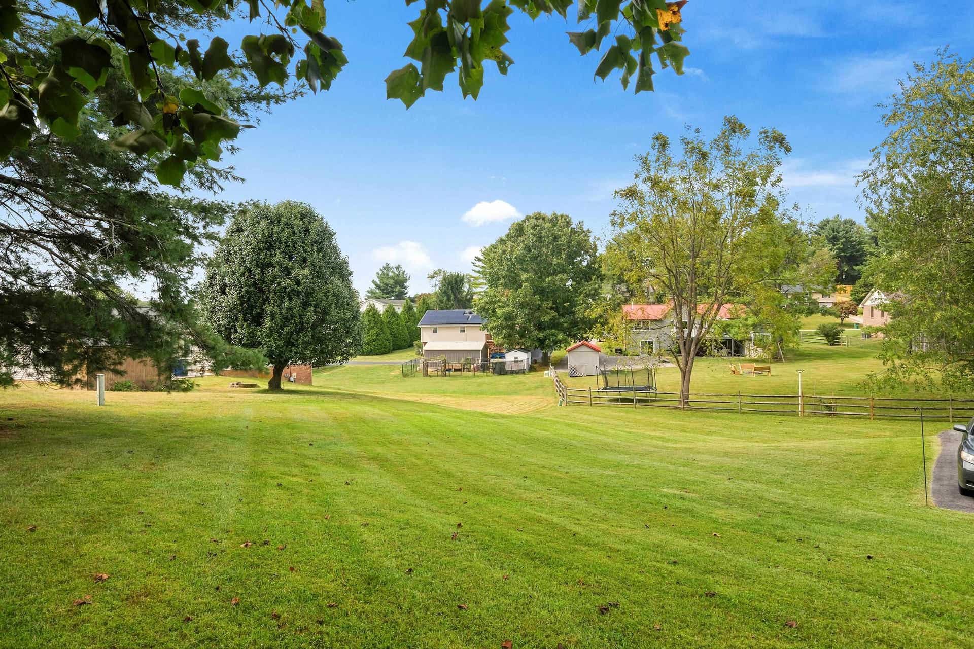 30 JOHNS Court, Christiansburg, VA 24073