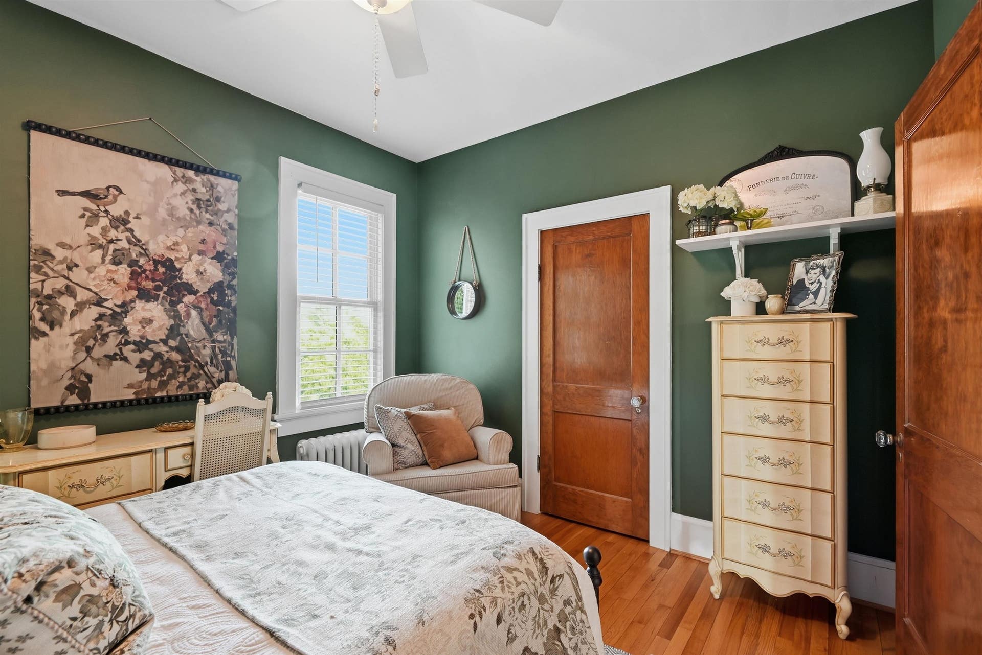 715 OAK Lane, Radford, VA 24141