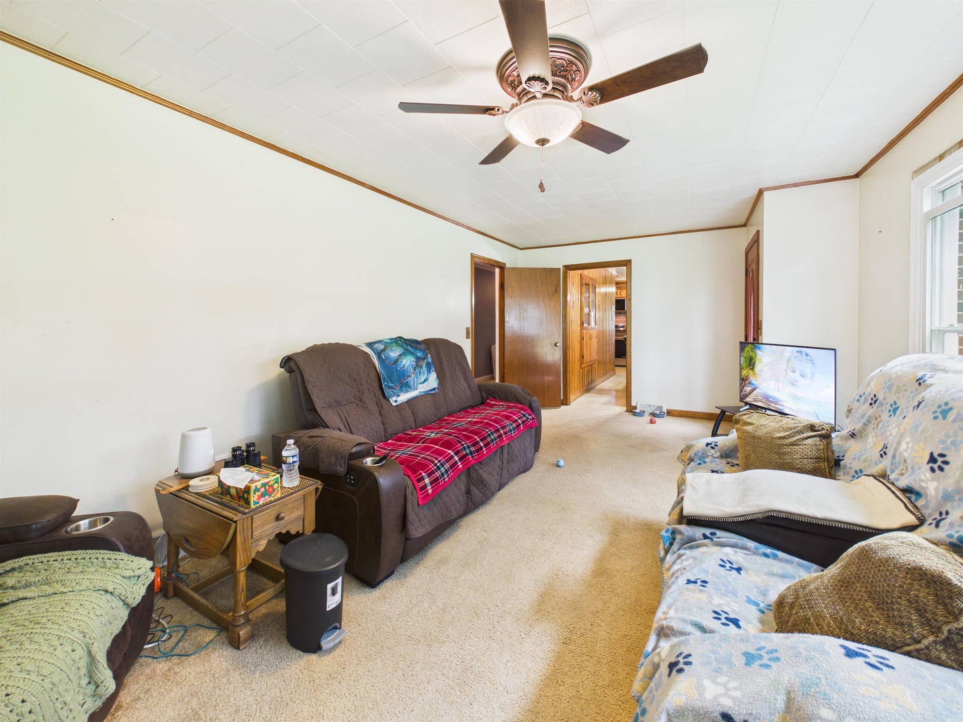 490 Oak Grove Road, Austinville, VA 24312