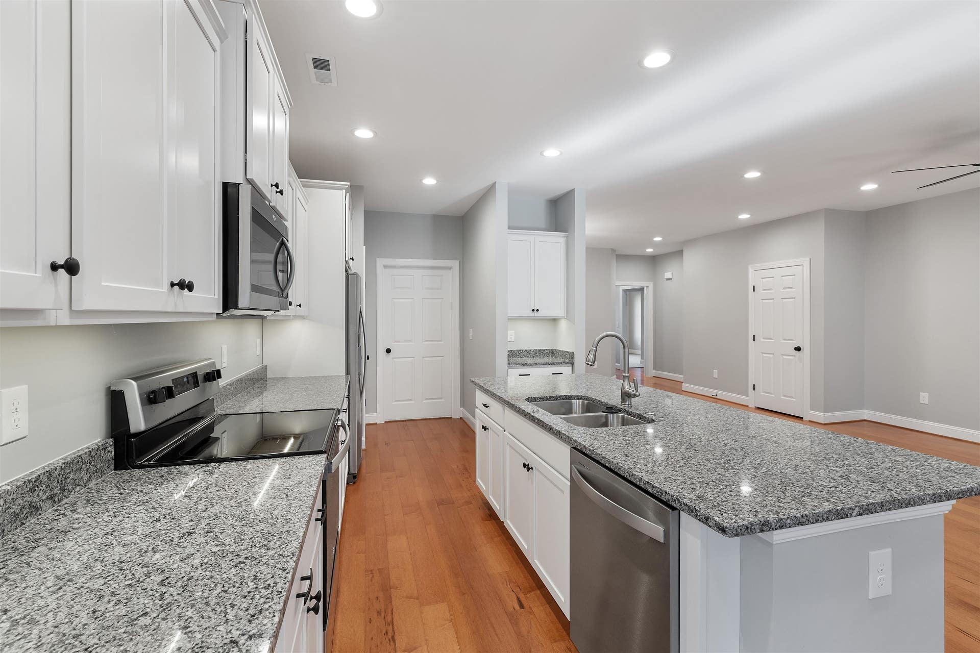 170 Vinnie Avenue, Christiansburg, VA 24073