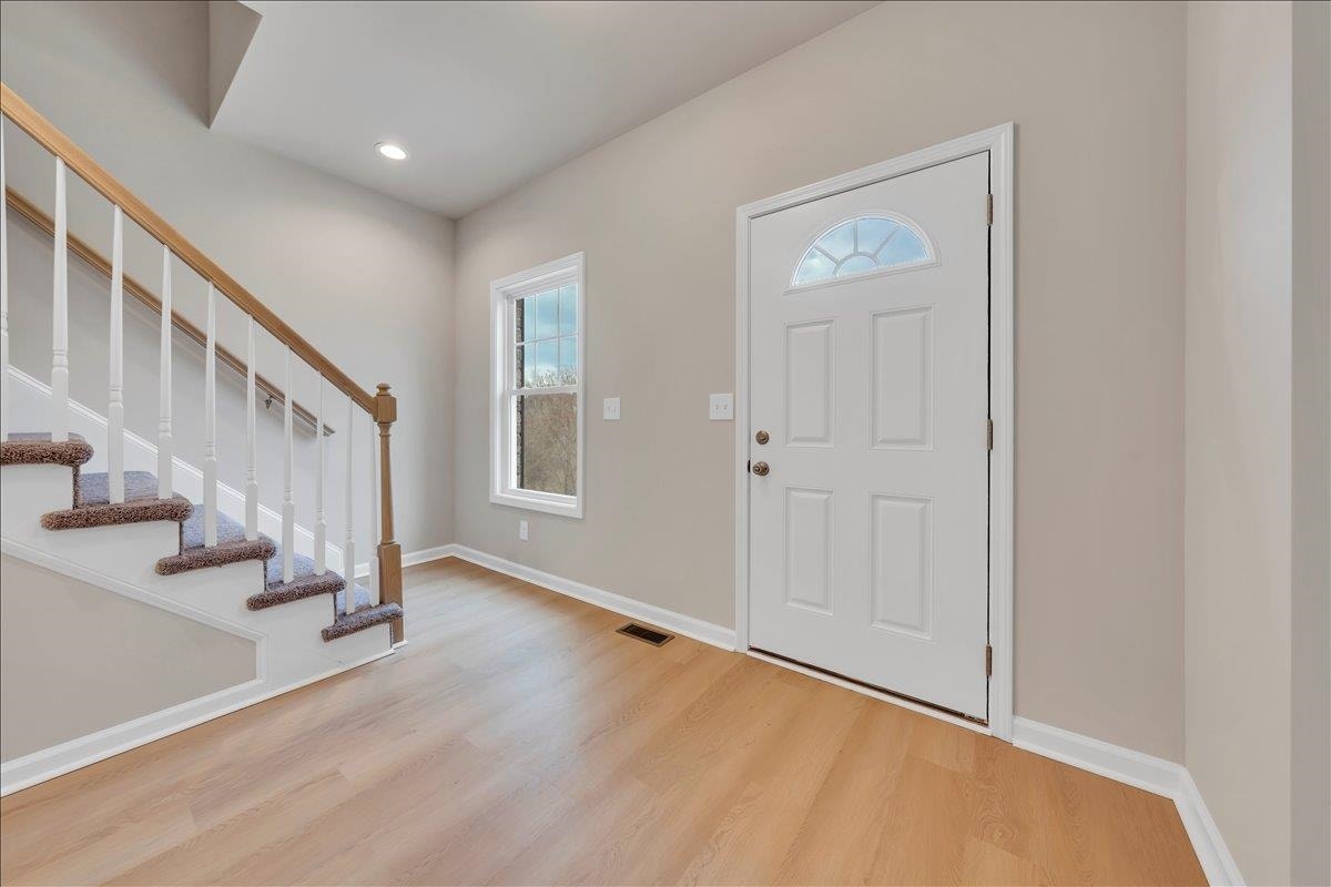 1585 Kensington Way, Christiansburg, VA 24073