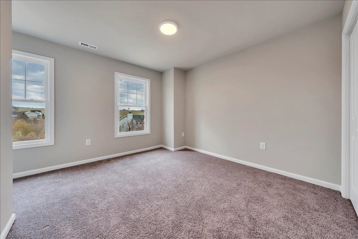 1585 Kensington Way, Christiansburg, VA 24073