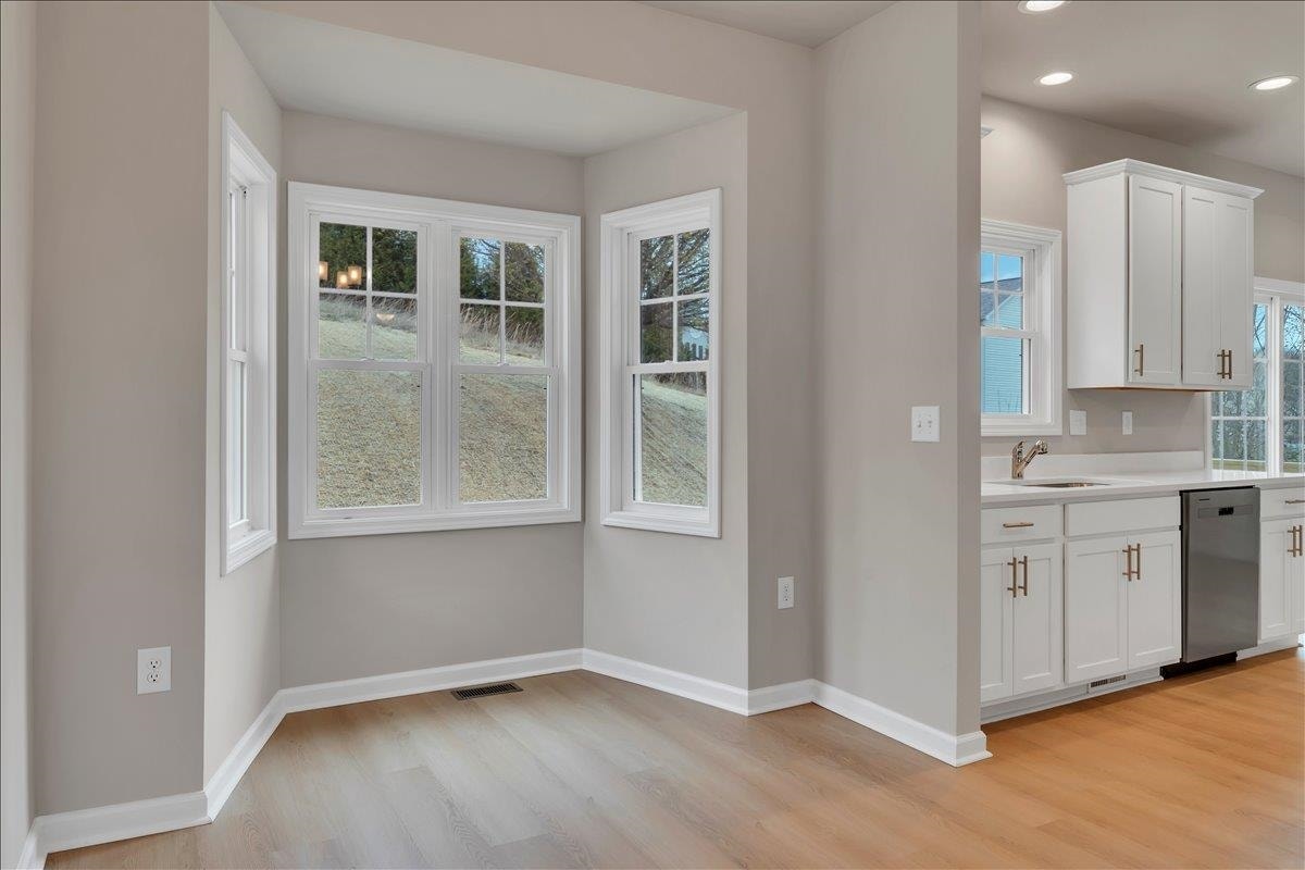 1595 Kensington Way, Christiansburg, VA 24073