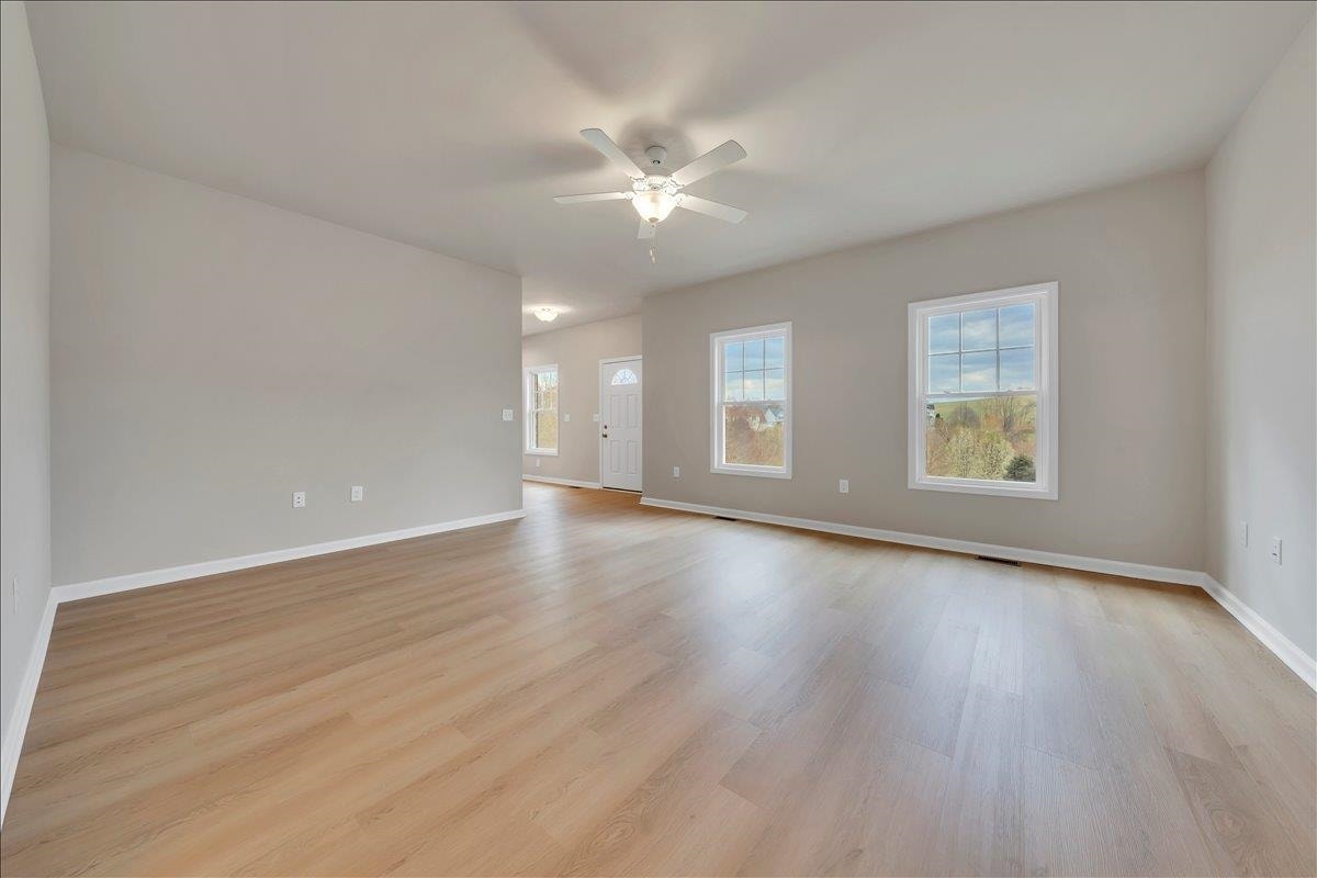 1595 Kensington Way, Christiansburg, VA 24073