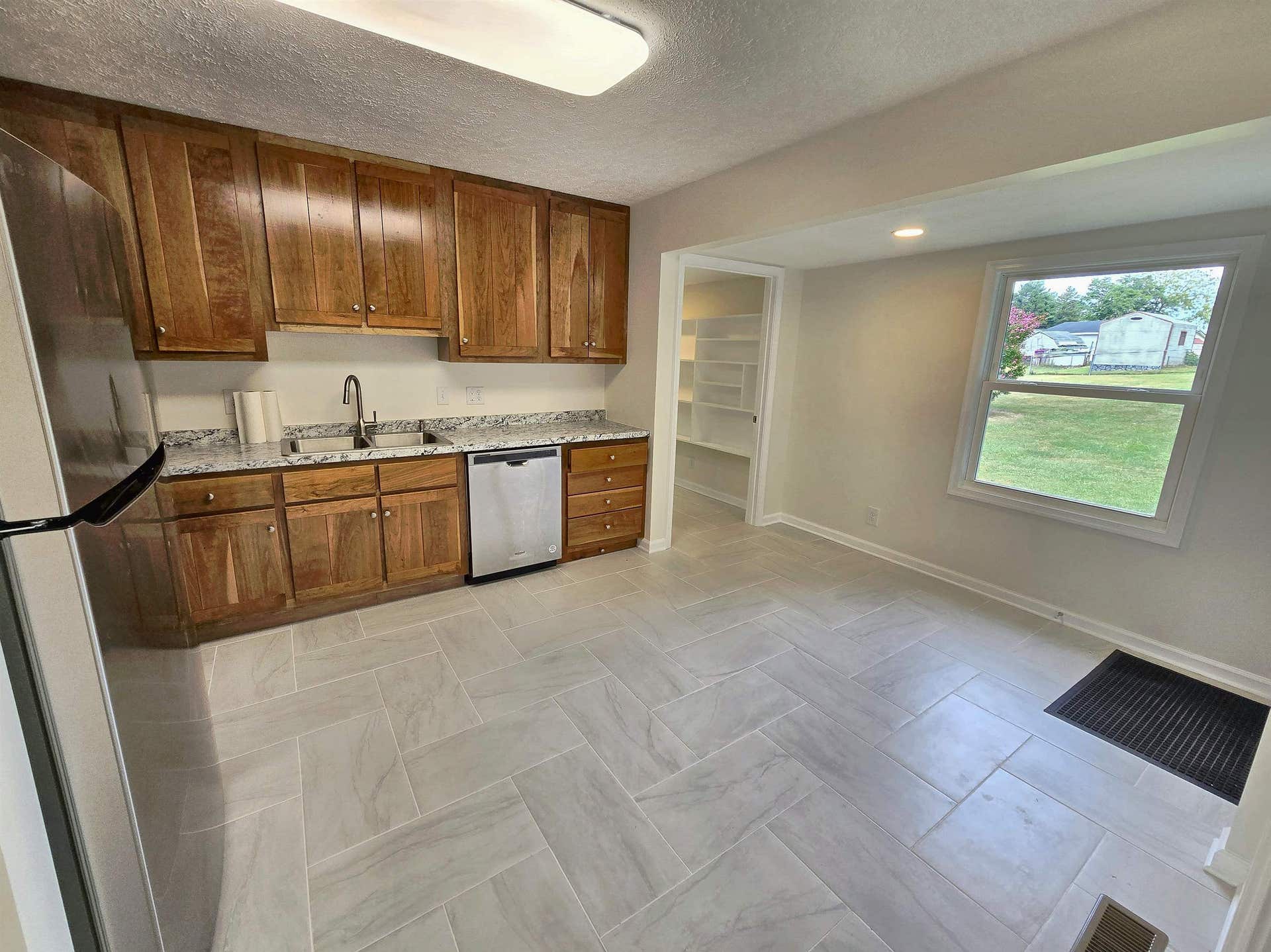 1260 King Street, Christiansburg, VA 24073