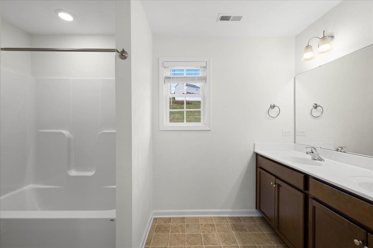 186 Redwood Drive, Pembroke, VA 24136