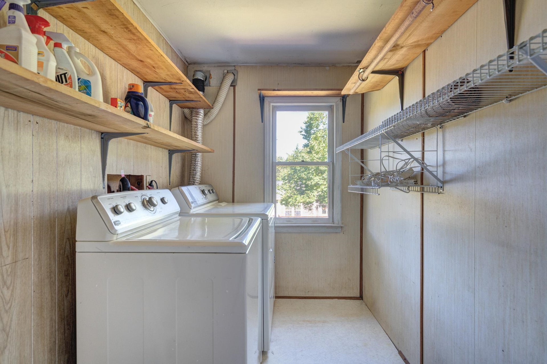 1703 Butternut Road, Blacksburg, VA 24060