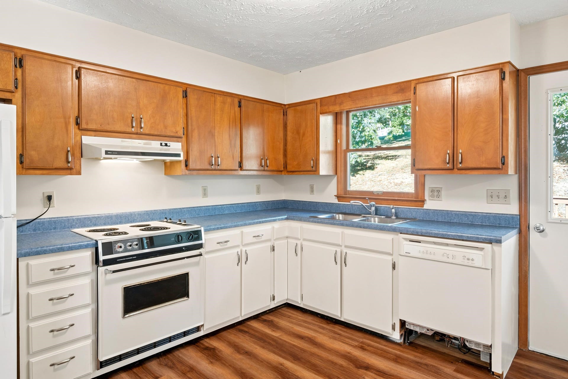 219 Smith Street, Pembroke, VA 24136