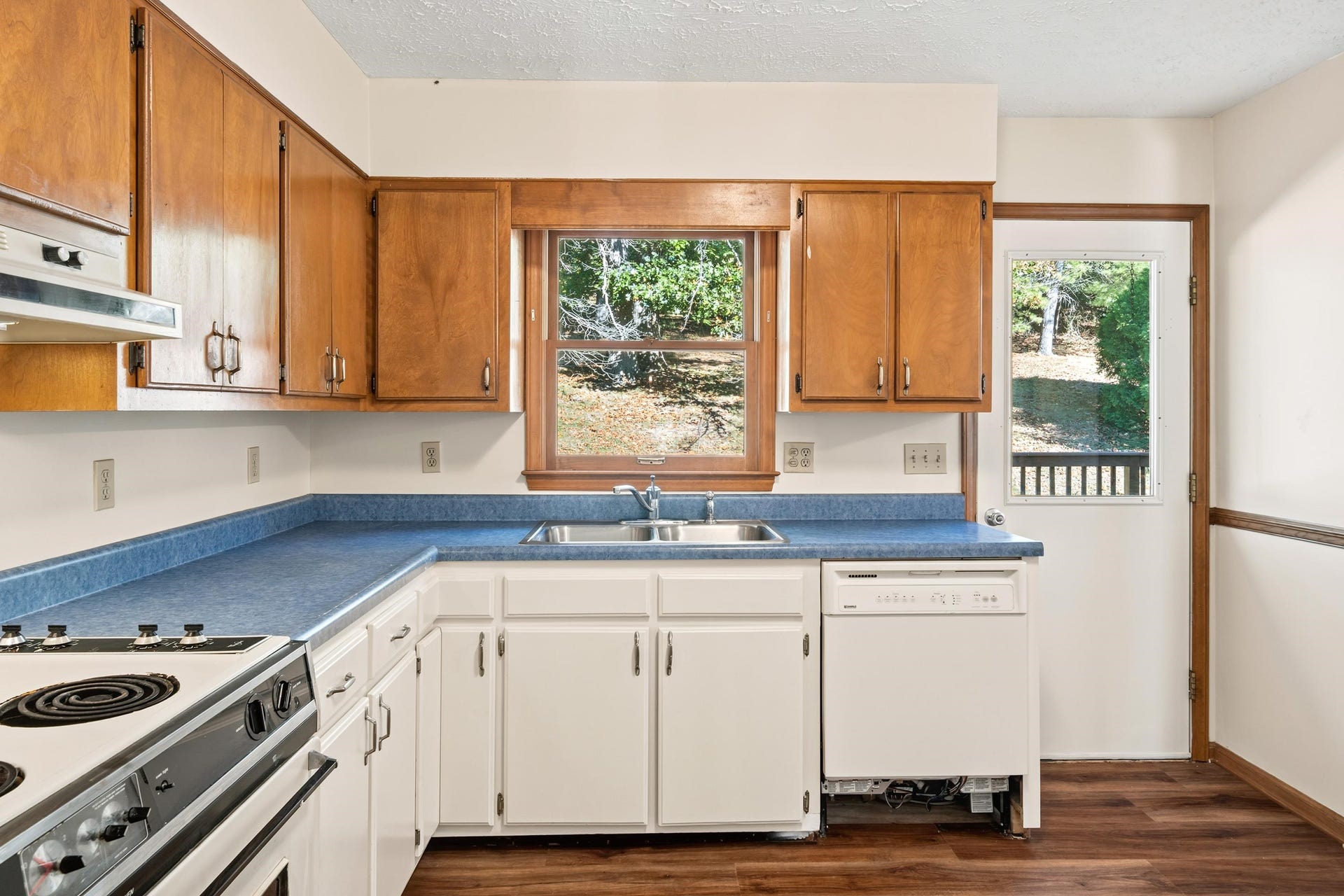 219 Smith Street, Pembroke, VA 24136
