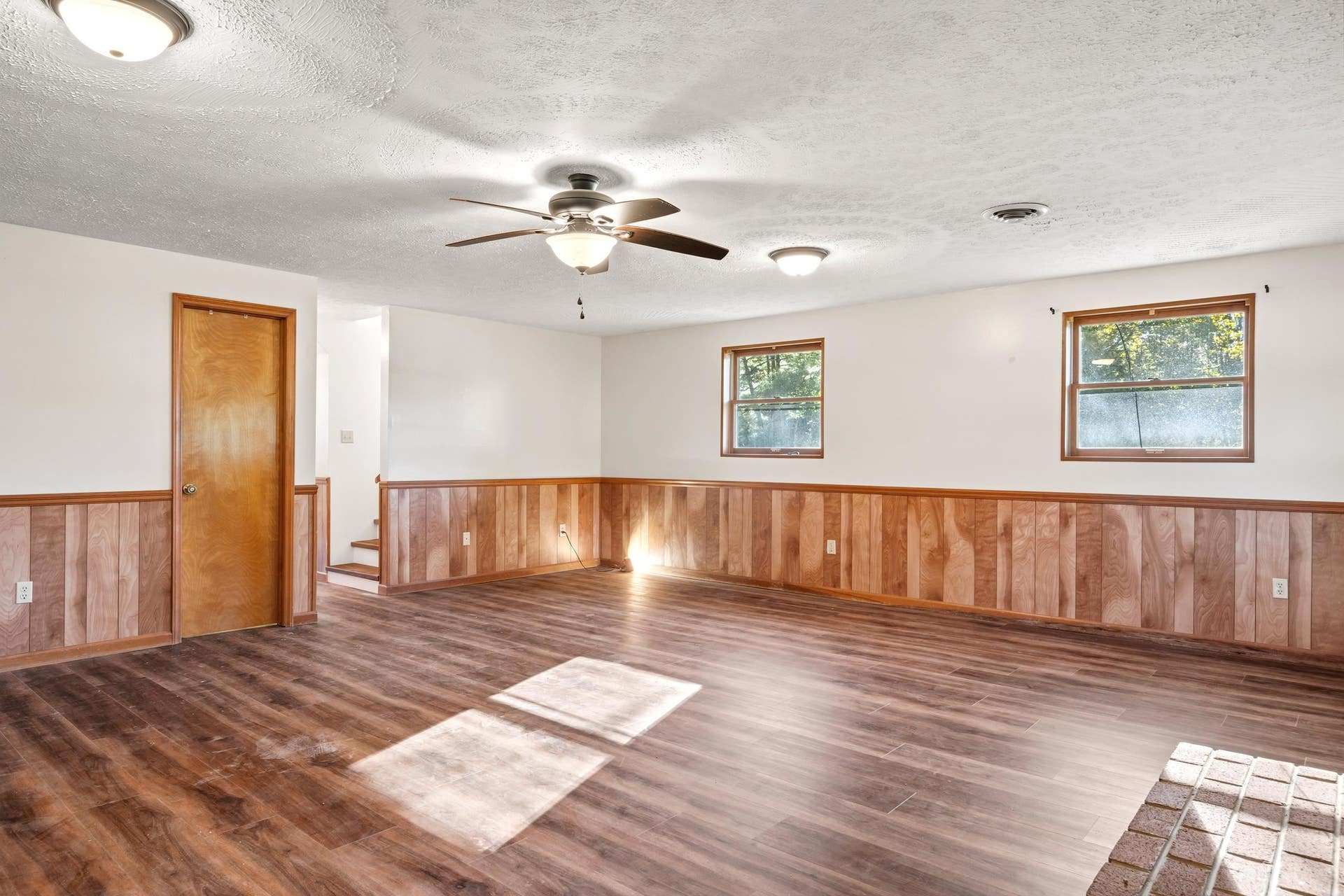 219 Smith Street, Pembroke, VA 24136