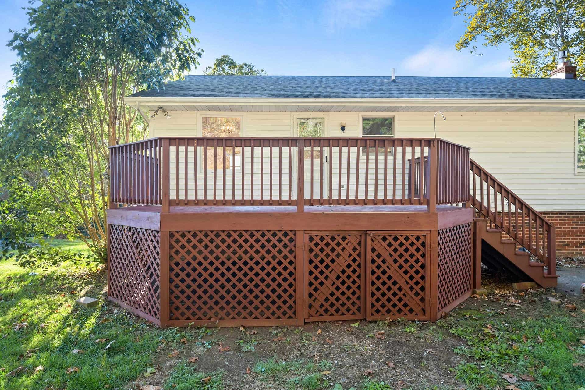 219 Smith Street, Pembroke, VA 24136