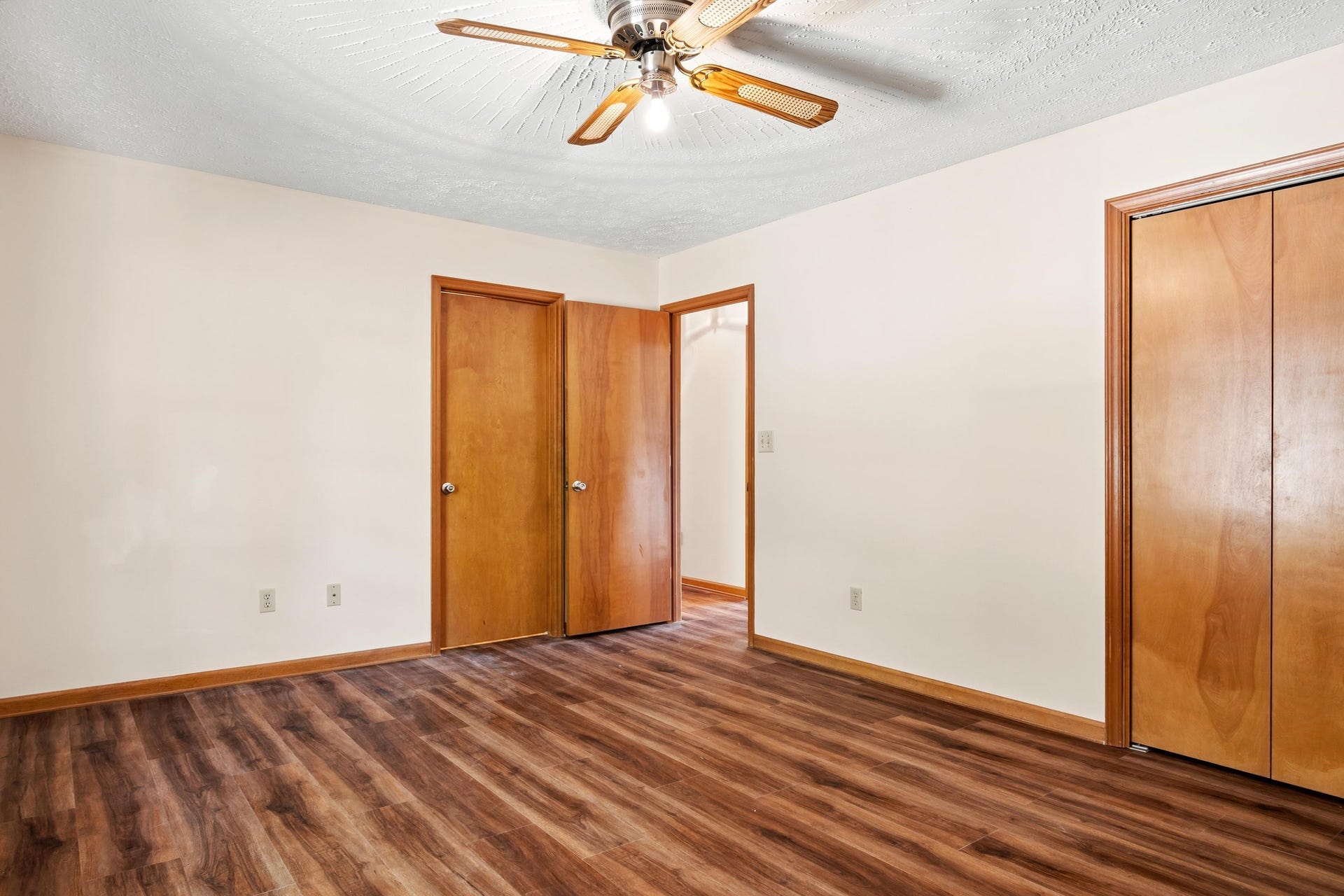 219 Smith Street, Pembroke, VA 24136