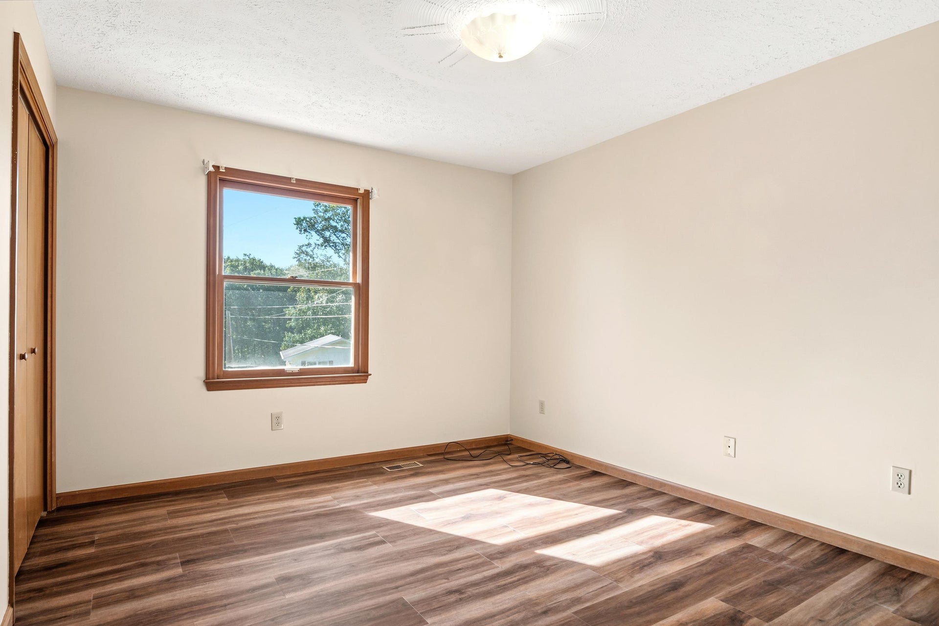 219 Smith Street, Pembroke, VA 24136