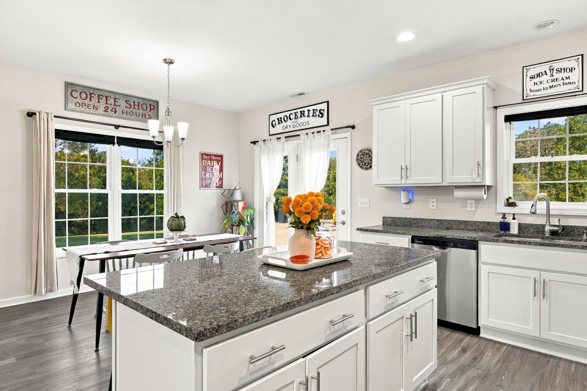 4565 Old Stage Road, Radford, VA 24141