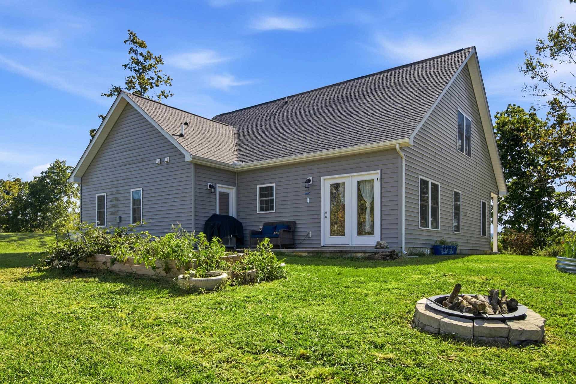 4565 Old Stage Road, Radford, VA 24141