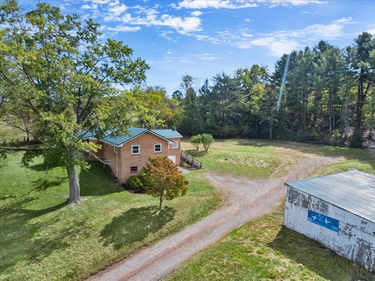 1350 CRANBERRY Lane, Blacksburg, VA 24060
