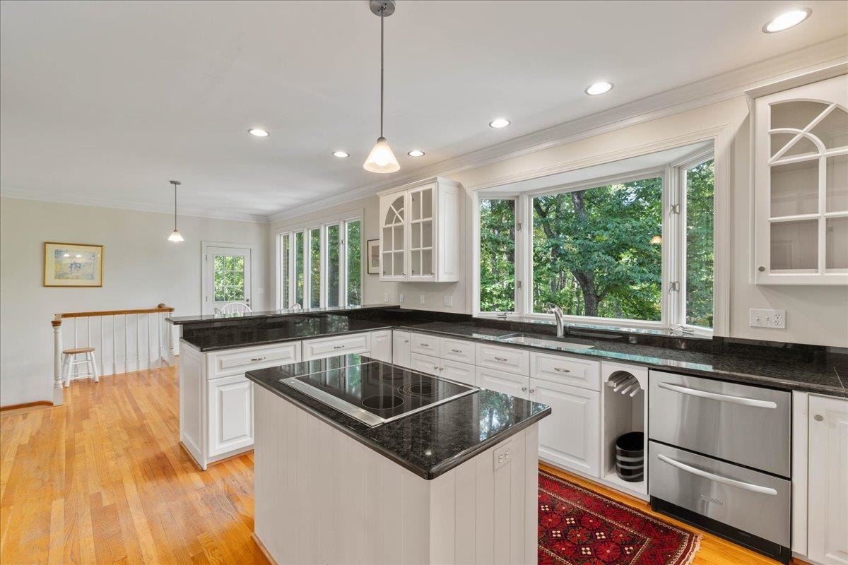 445 Quailwood Drive, Blacksburg, VA 24060