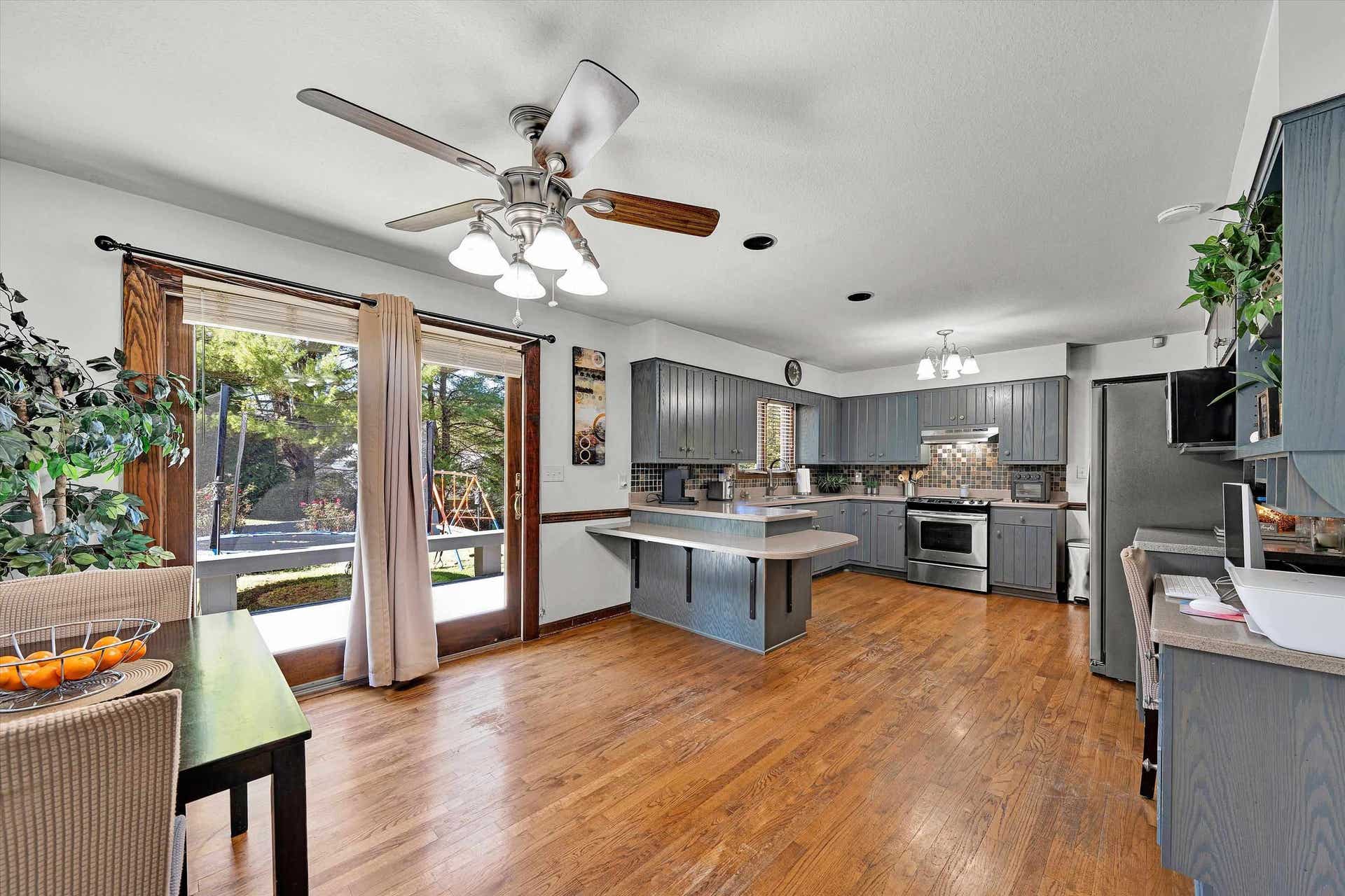 302 Chestnut Street, Pearisburg, VA 24134