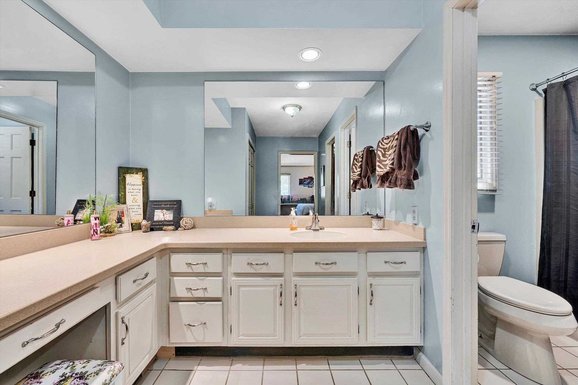 302 Chestnut Street, Pearisburg, VA 24134