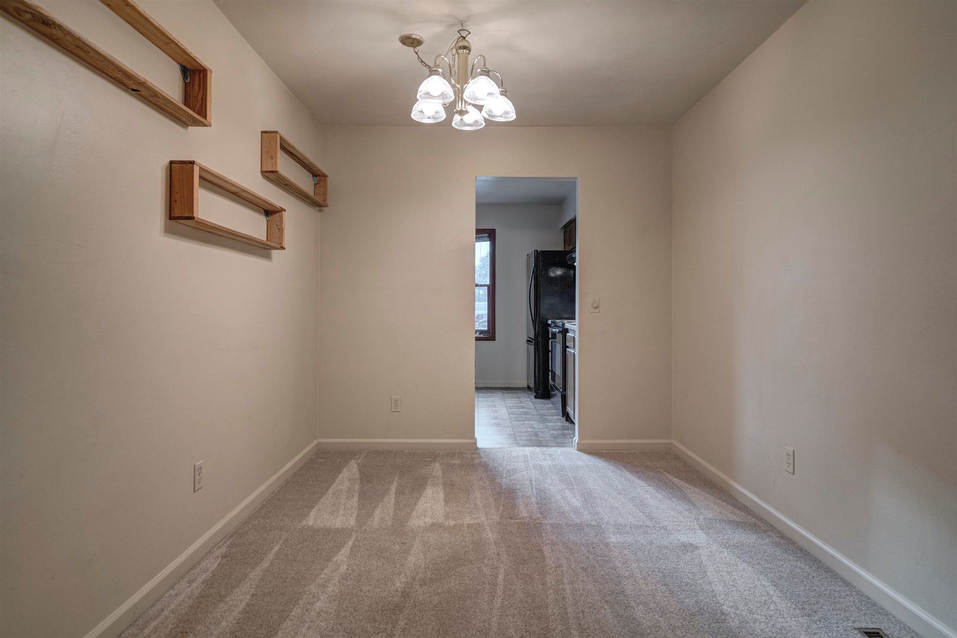 2503 RIDGE Road, Blacksburg, VA 24060