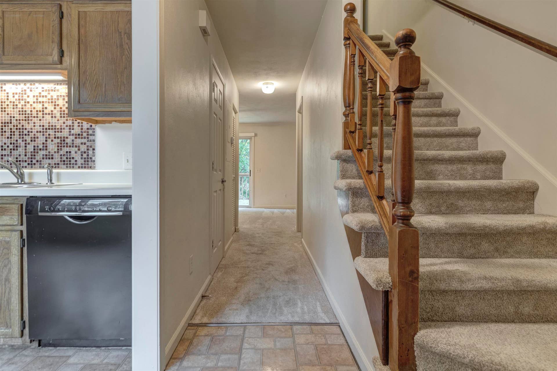 2503 RIDGE Road, Blacksburg, VA 24060